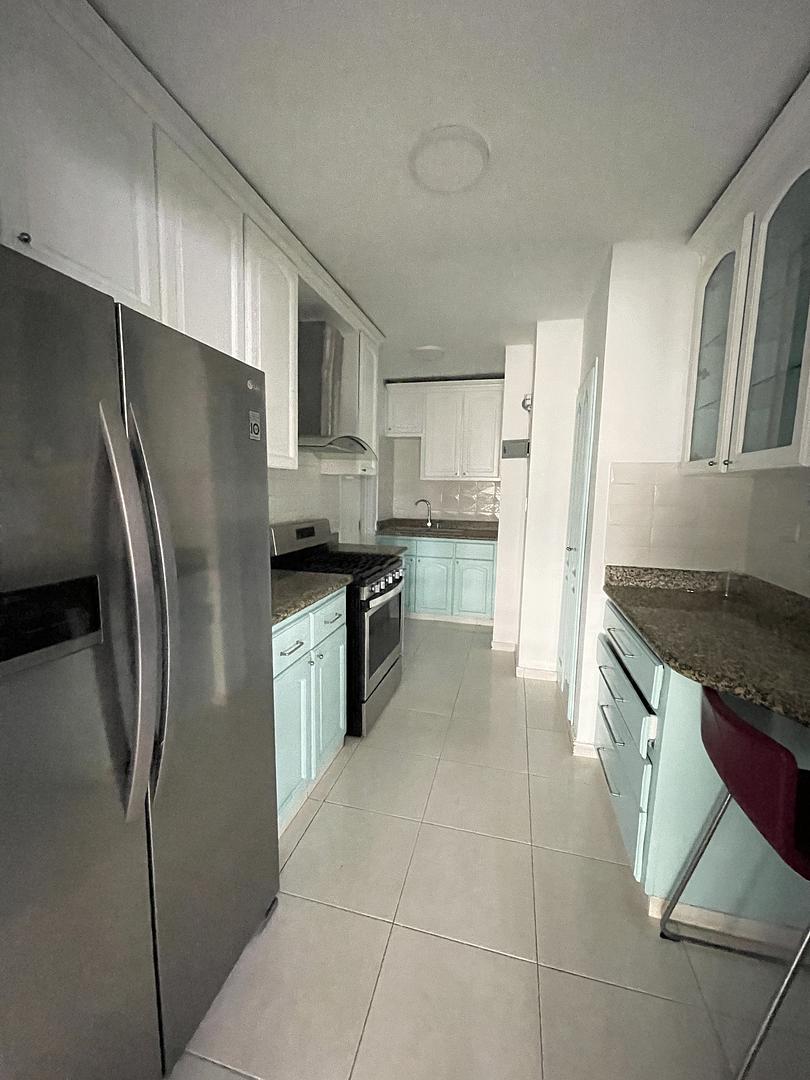 apartamentos - alquiler apartamento amueblado de 2 habitaciones c/u con su baño Arroyo Hondo  3