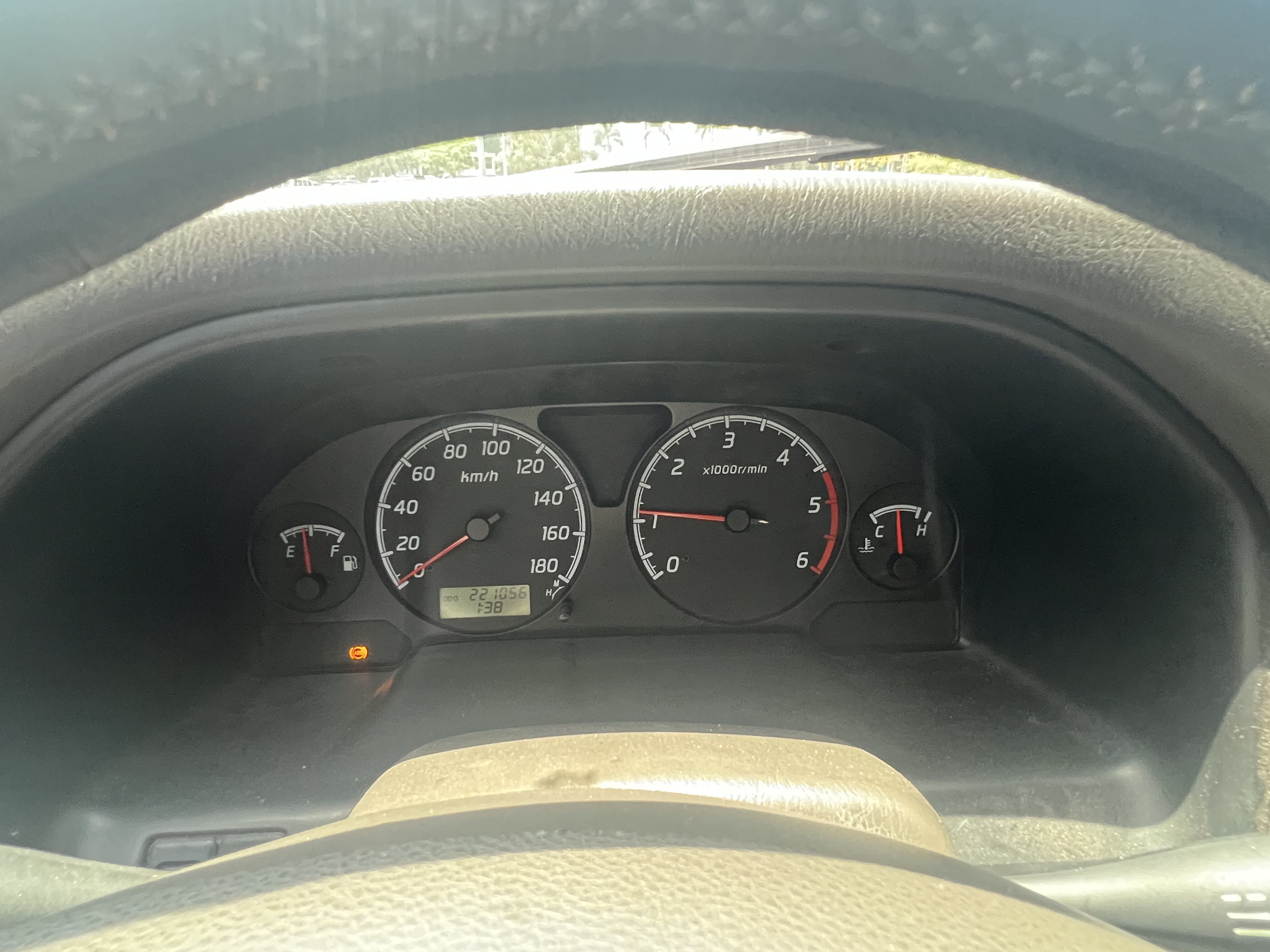 jeepetas y camionetas - NISSAN PATROL 2003, condiciones 8/10, 600,000 neg. 9