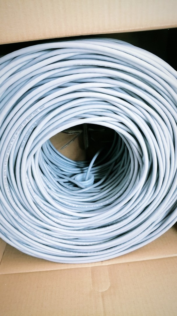 computadoras y laptops - CABLE DE RED UTP  CAT6e 1000 PIES  1