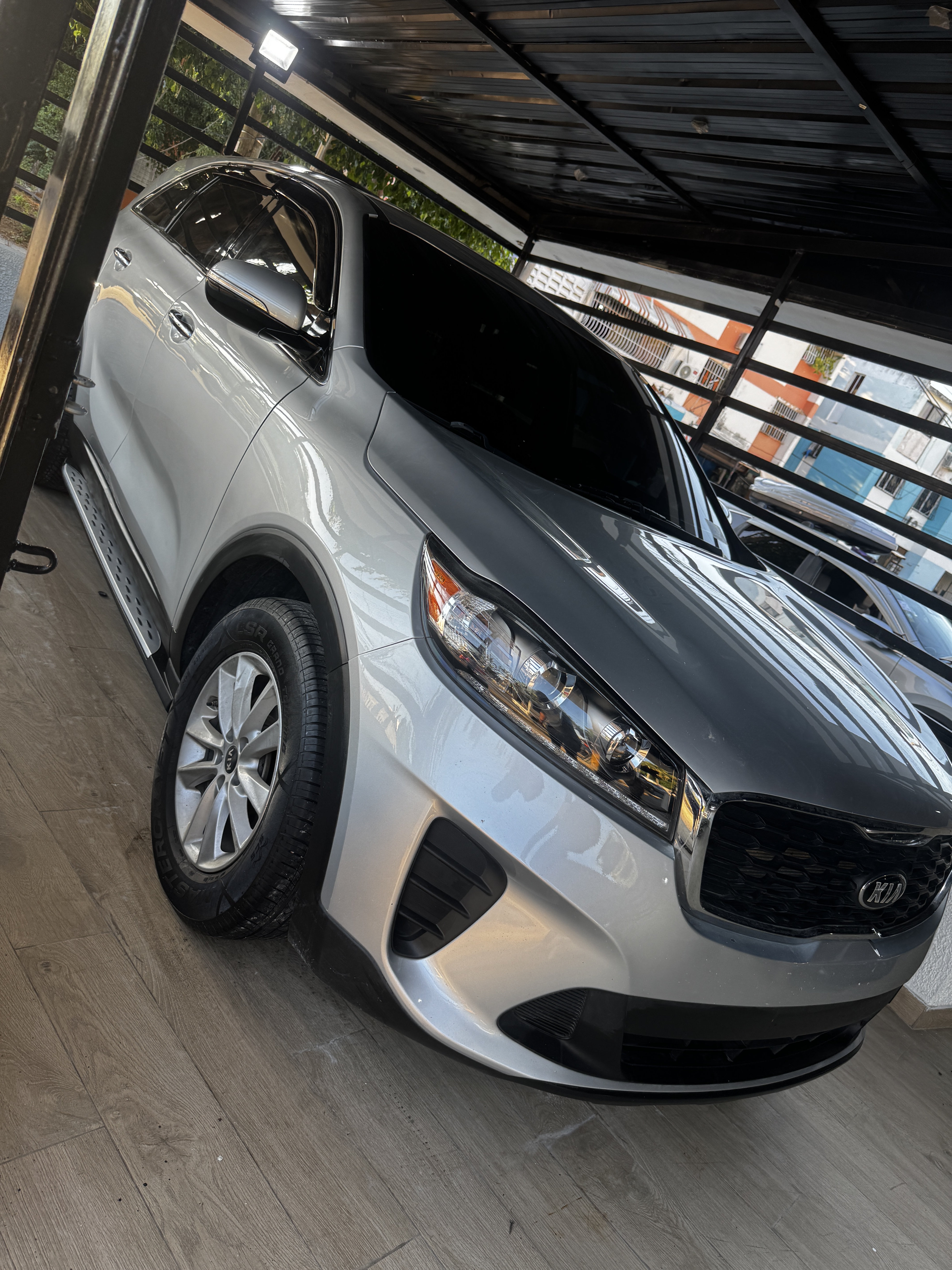 jeepetas y camionetas - Kia Sorento 2019 LX 2