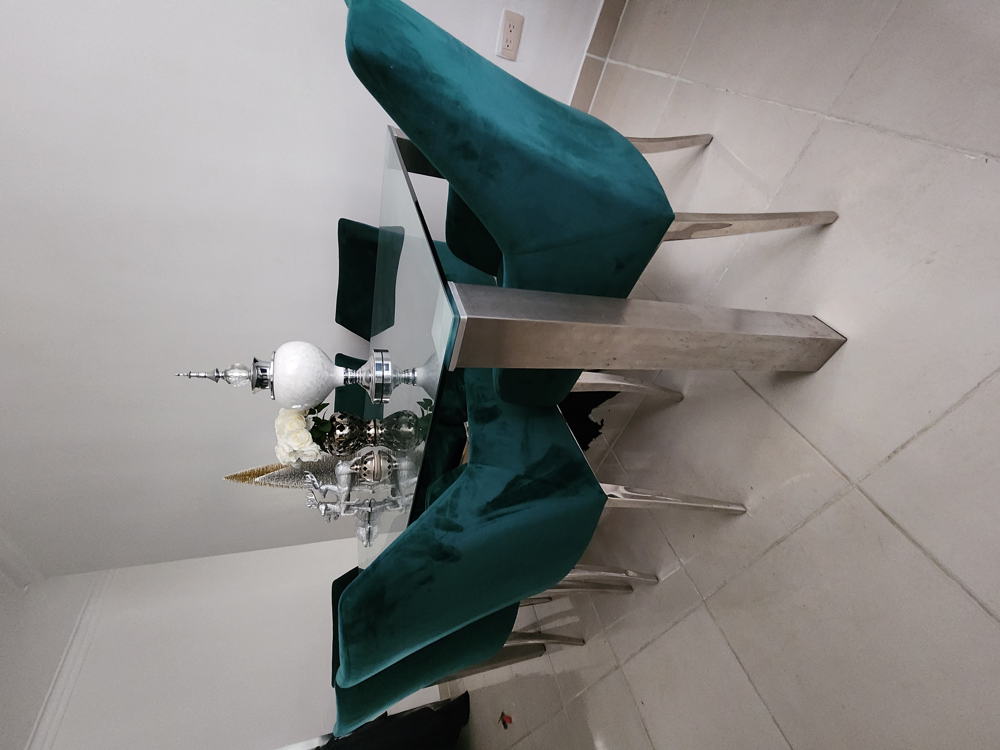 muebles y colchones - Comedor $29,000 2