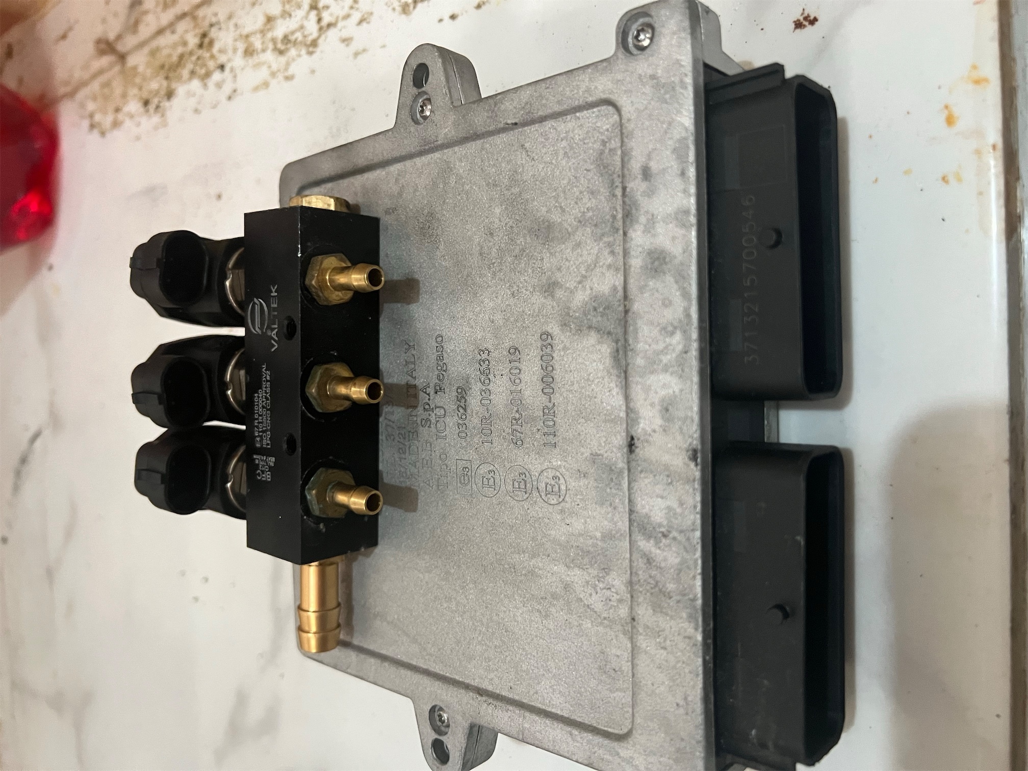 accesorios para vehiculos - Equipo completo de gas natural computarízado 2