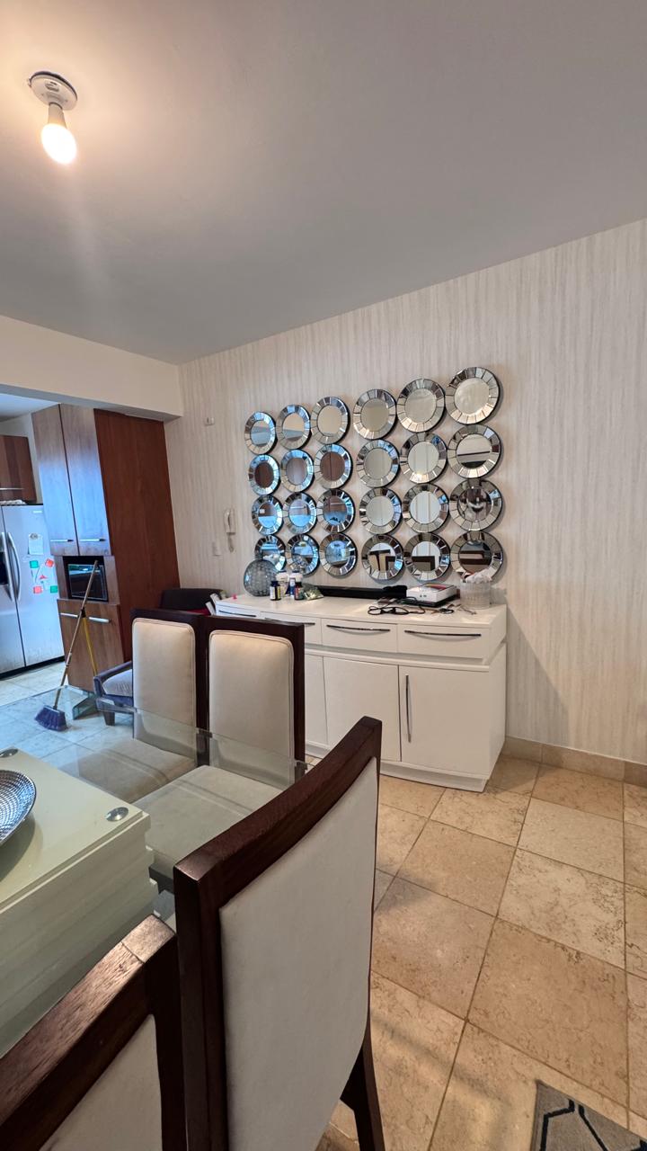 muebles y colchones - comedor en roble cuadrado 8 sillas  2