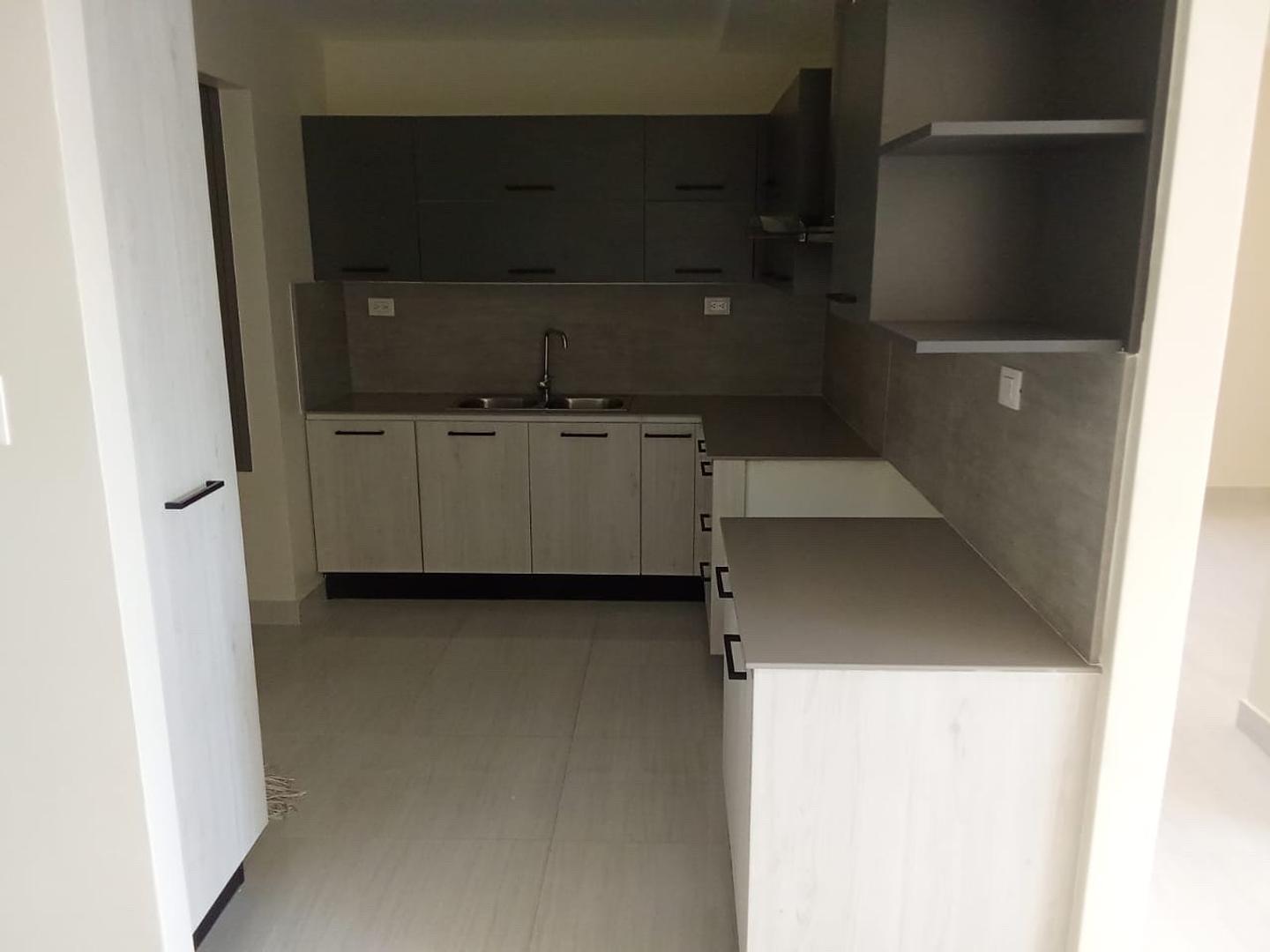 apartamentos - Alquilo Apto. Nueva Torre en Bella Vista. 1