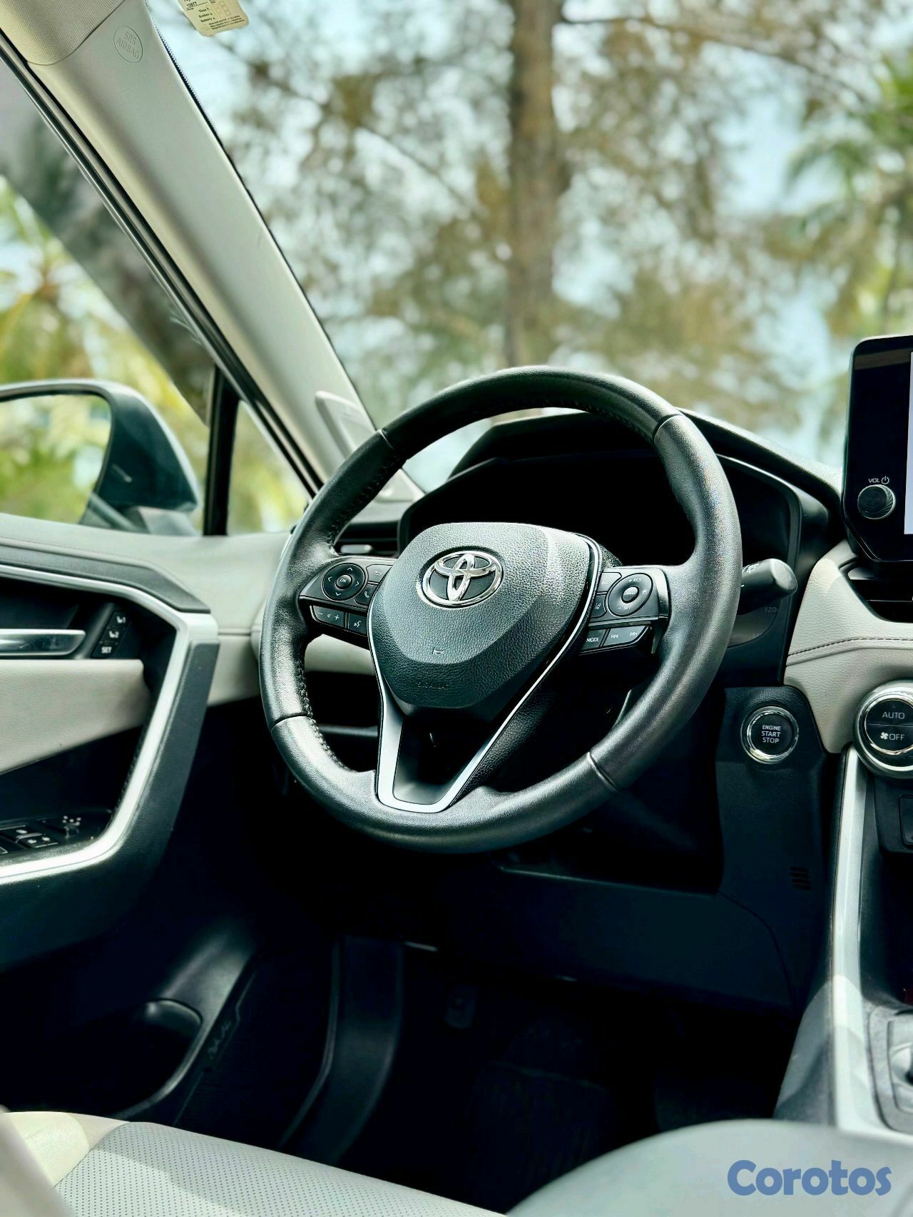 jeepetas y camionetas - Toyota rav4 limited 2024 6