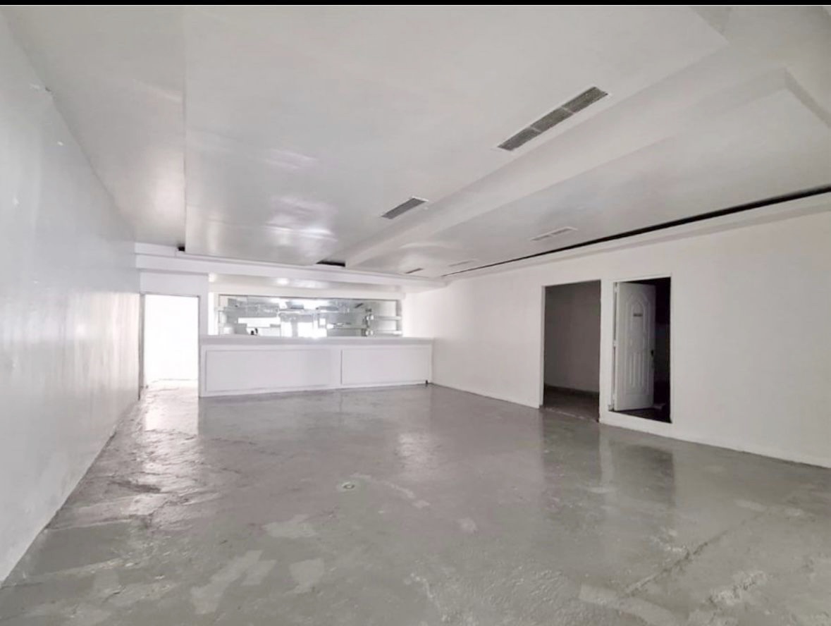 oficinas y locales comerciales - Local primer nivel  3