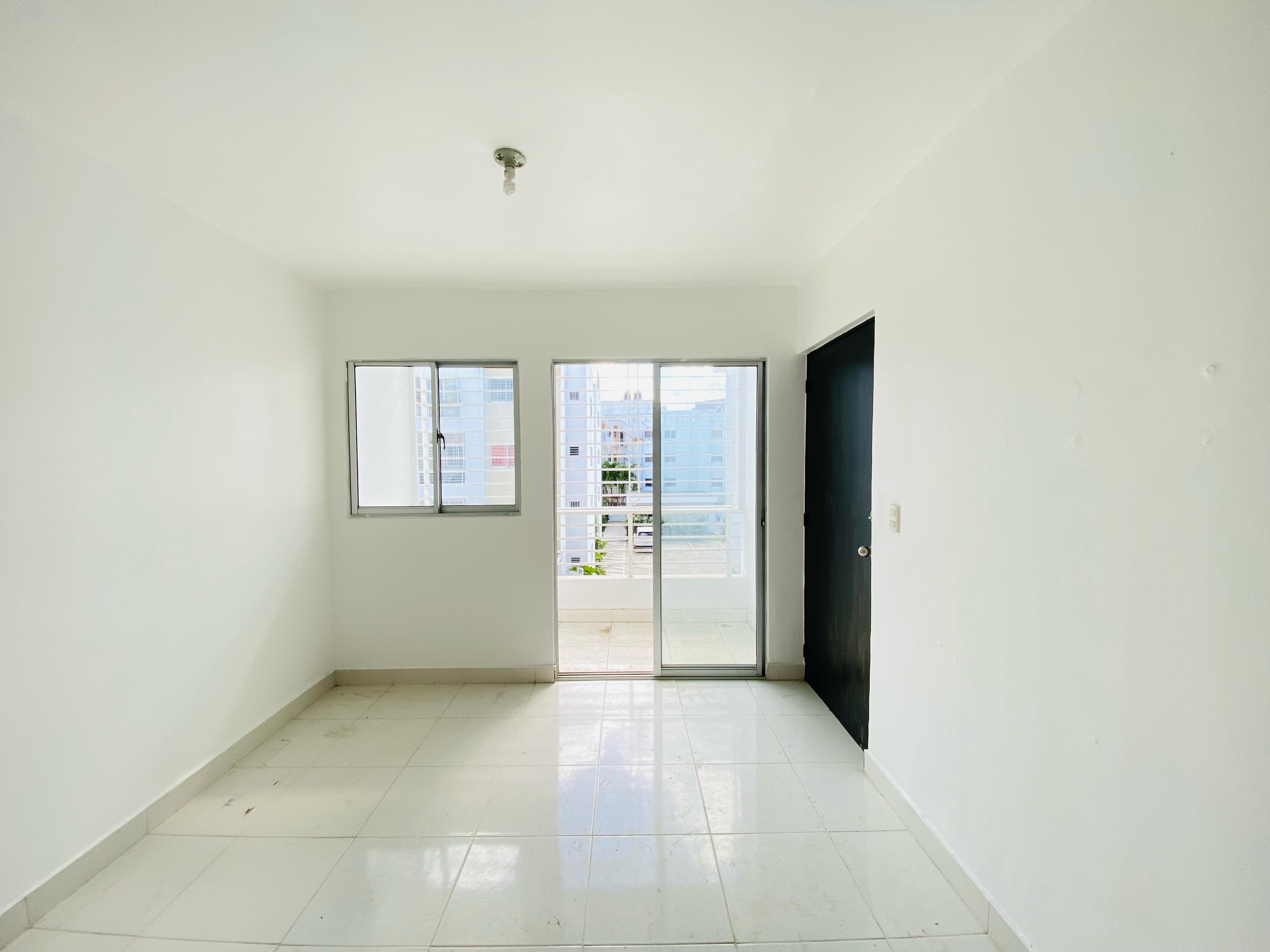 apartamentos - vendo apartamento como nuevo en una excelente zona de licey Santiago  1