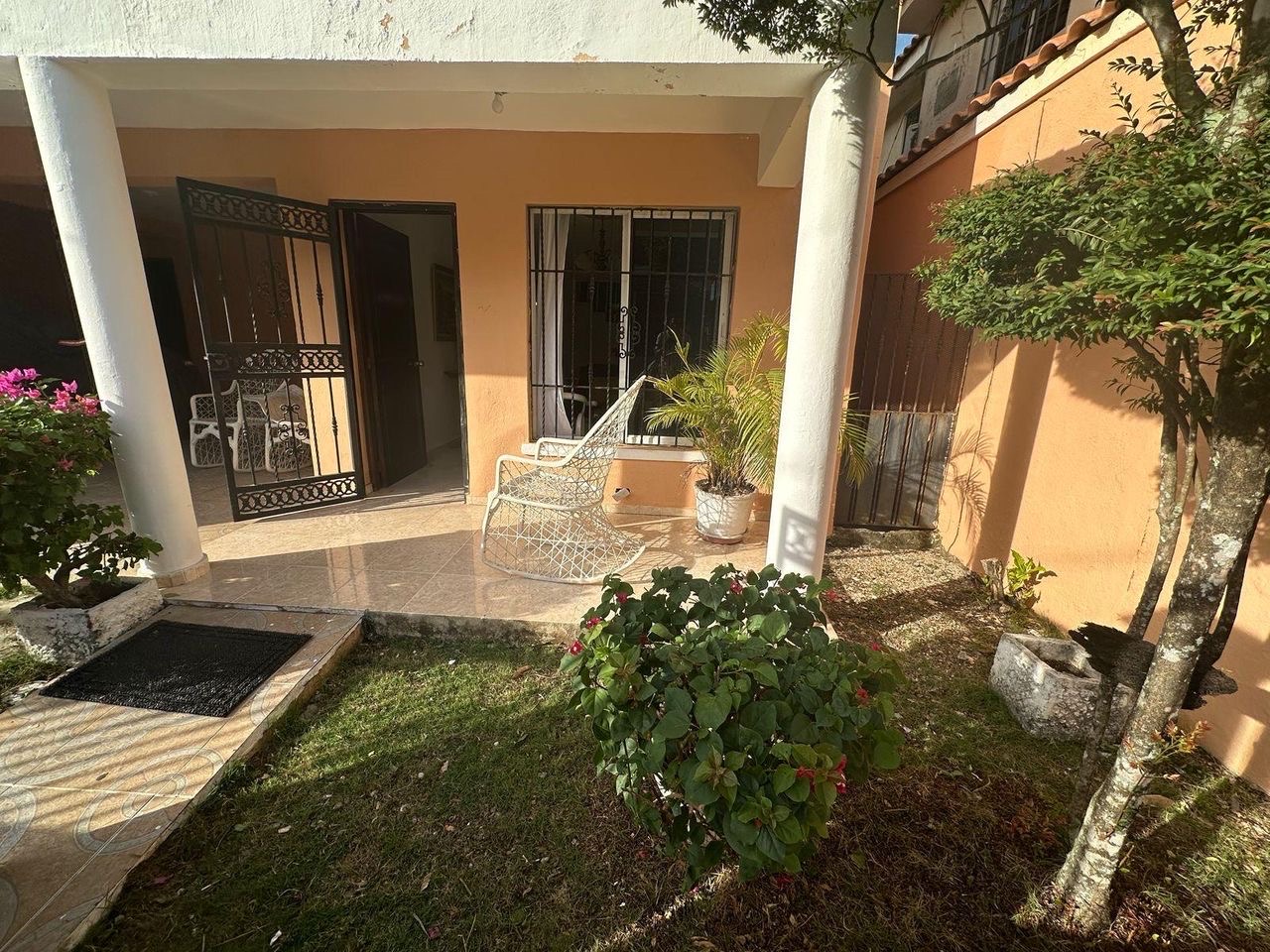 casas - Vendo casa! En Prado Oriental , zona oriental. 1