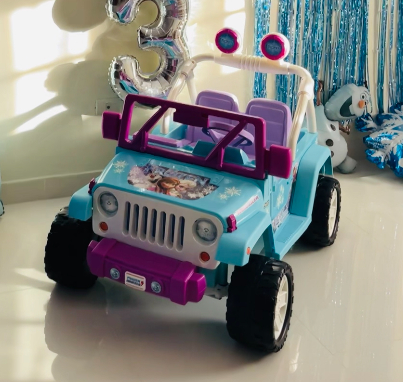 juguetes - Carro eléctrico de niña 