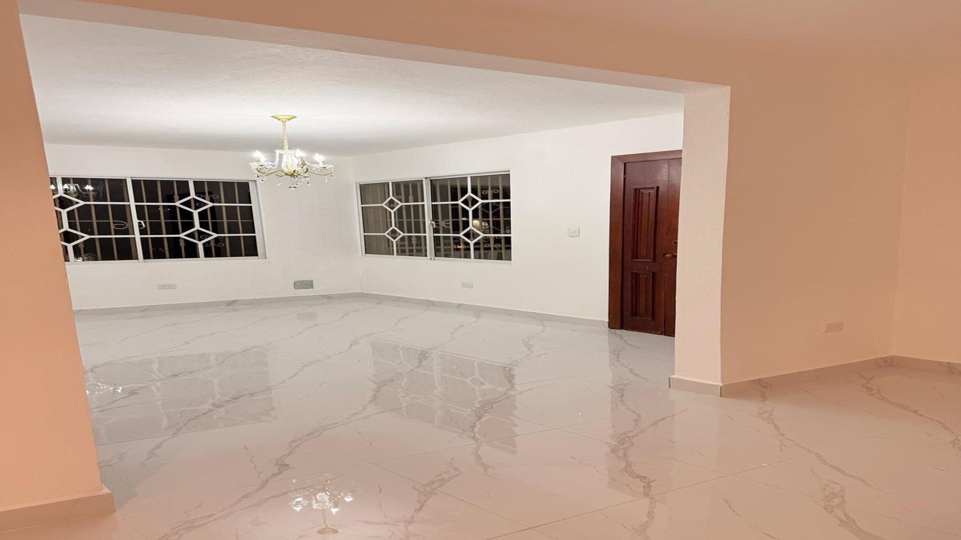 casas - CASA EN VENTA EN LOS JARDINES DEL NORTE, SANTIAGO. 9
