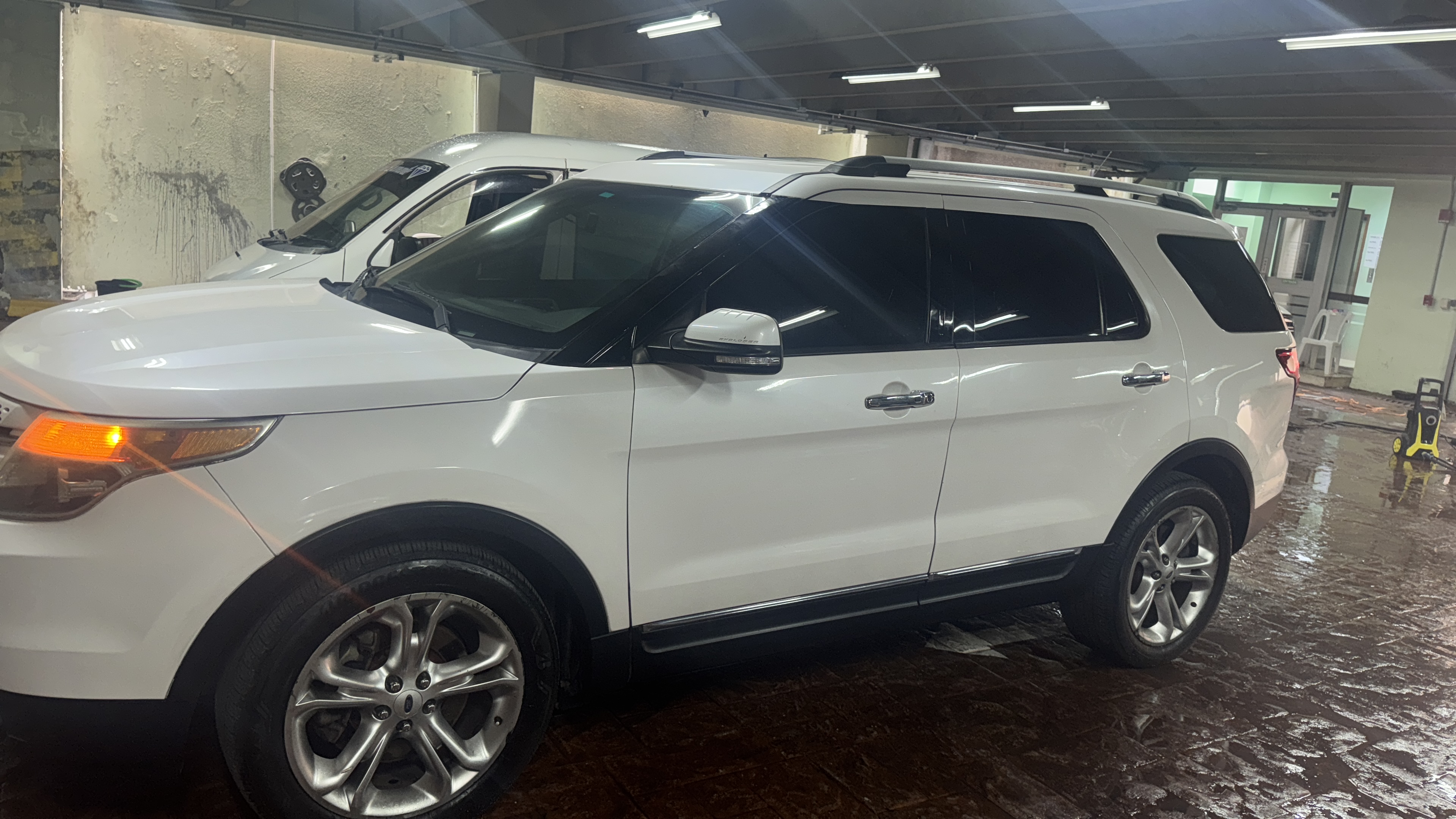 jeepetas y camionetas - Se vende de OPORTUNIDAD Ford explorer 2015 limited 3