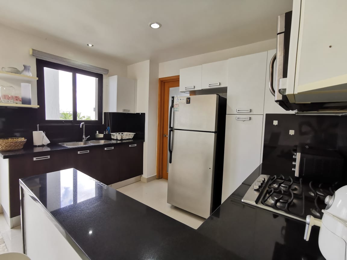 apartamentos - ALQUILO APARTAMENTO AMUEBLADO EN PIANTINI 2