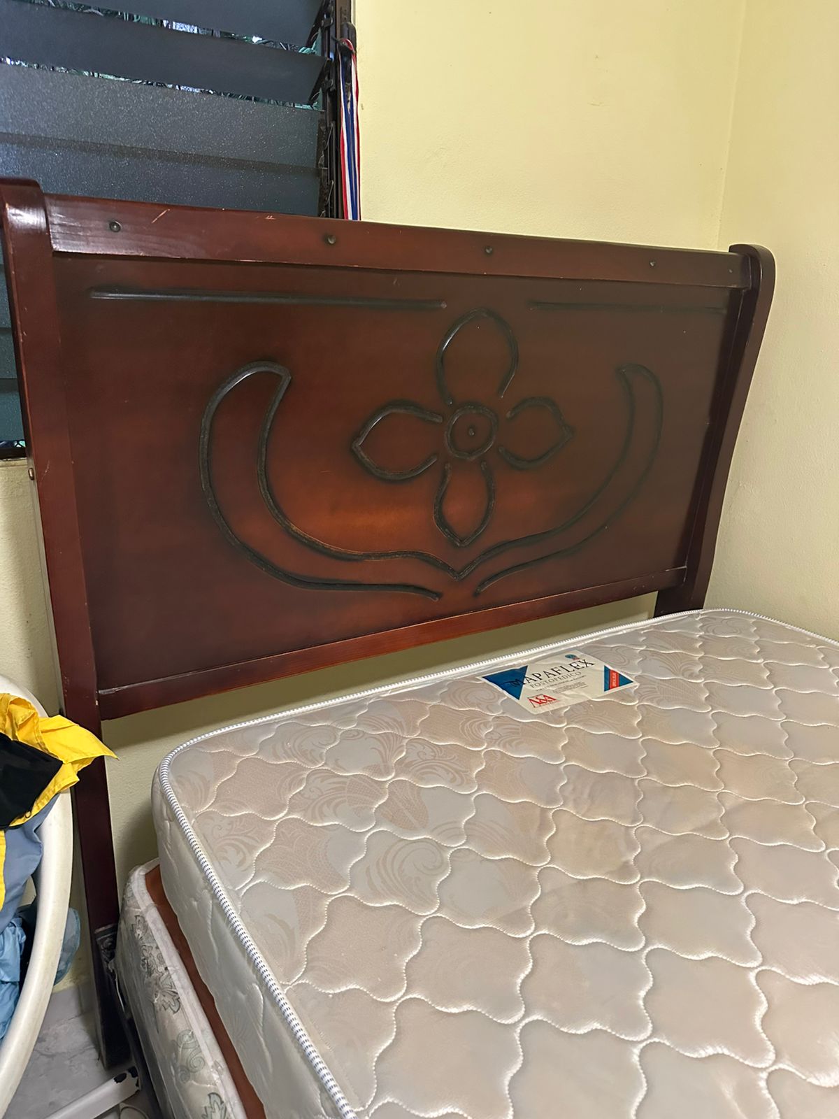 muebles y colchones - CAMA QUEEN 1