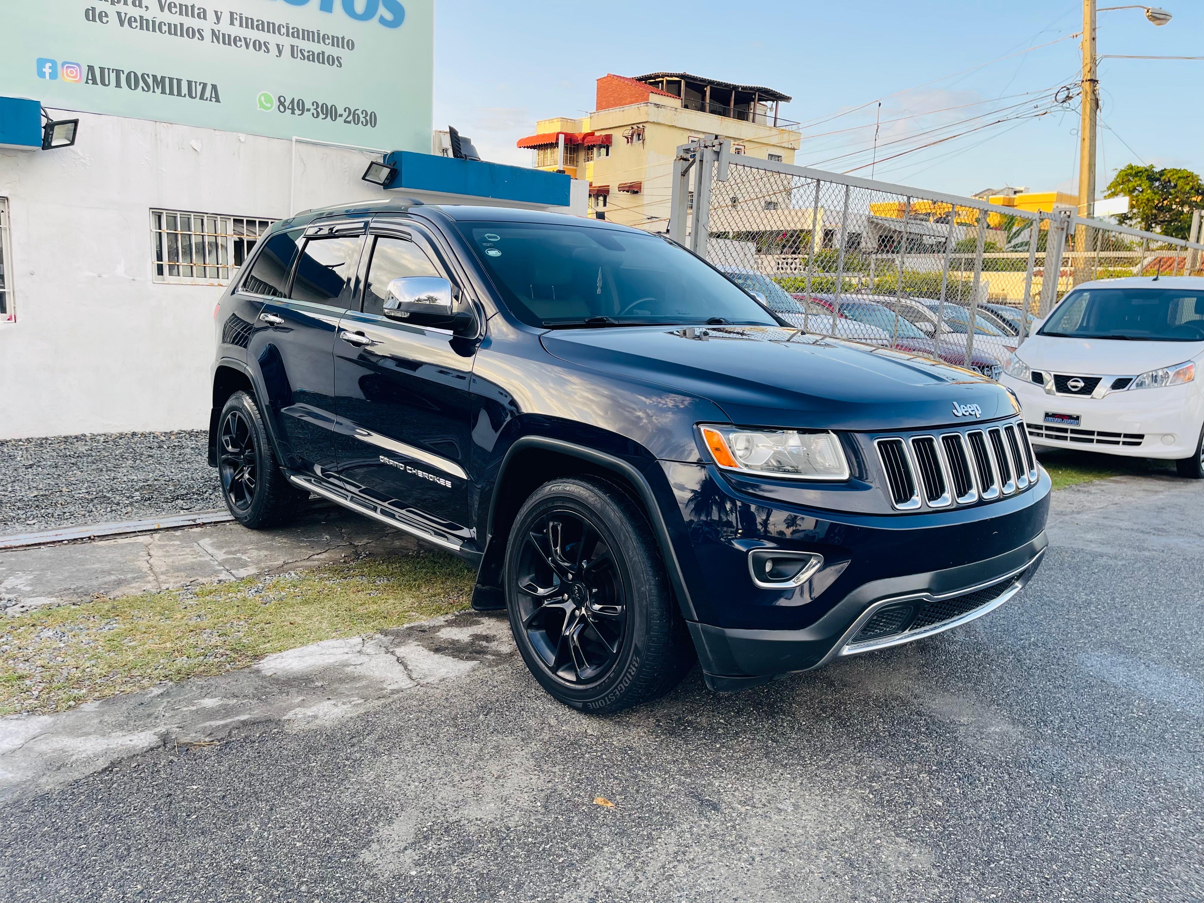 jeepetas y camionetas - JEEP GRAND CHEROKEE LIMITED 2014 ❗️EN OFERTA❗️
 3