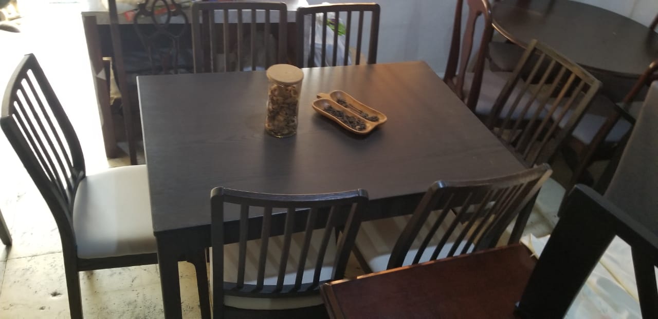 muebles y colchones - comedor usado 6 sillas importados ni roto ni flojo bien de pintura  2