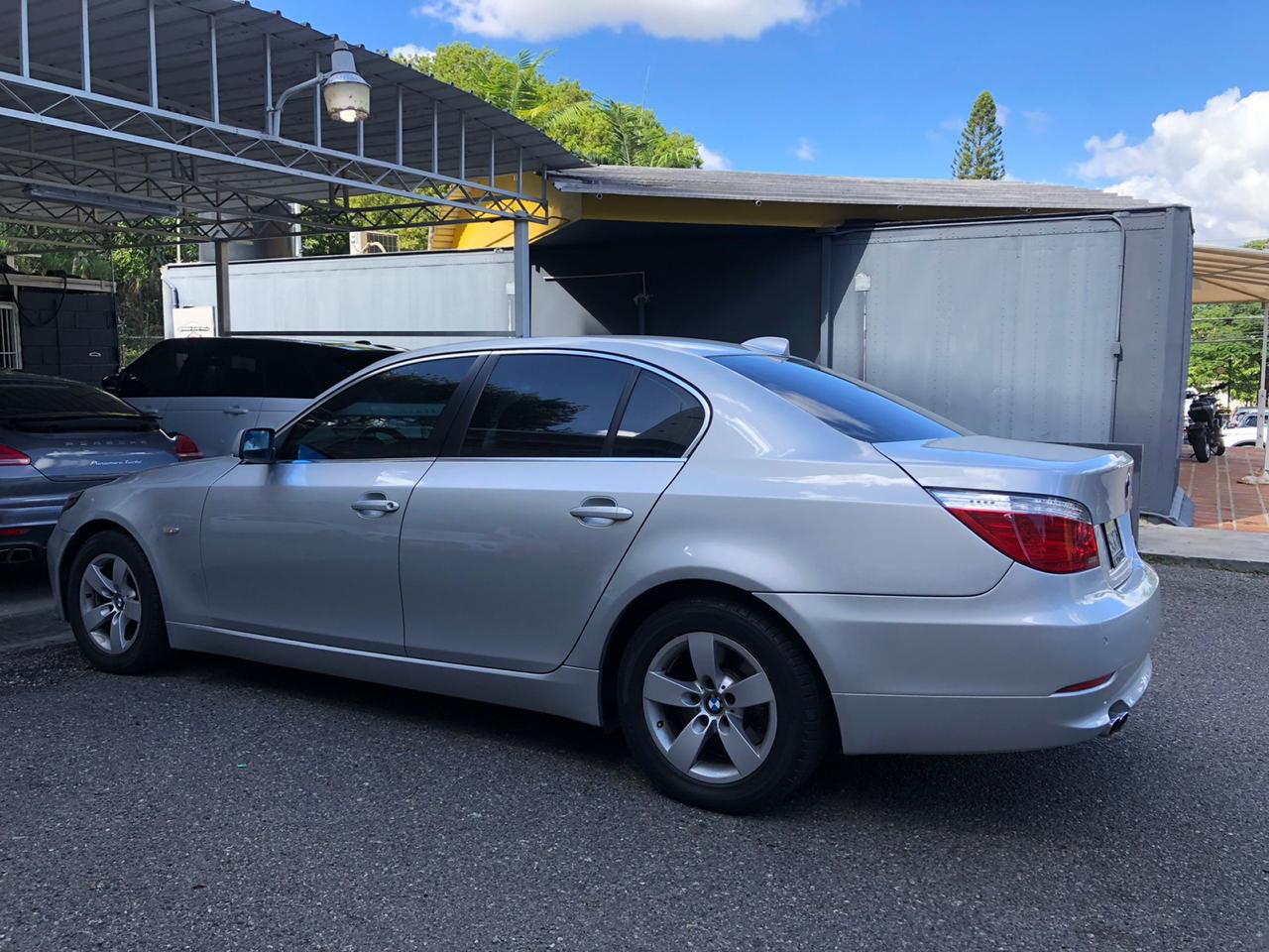 carros - bmw 525i 2009 4