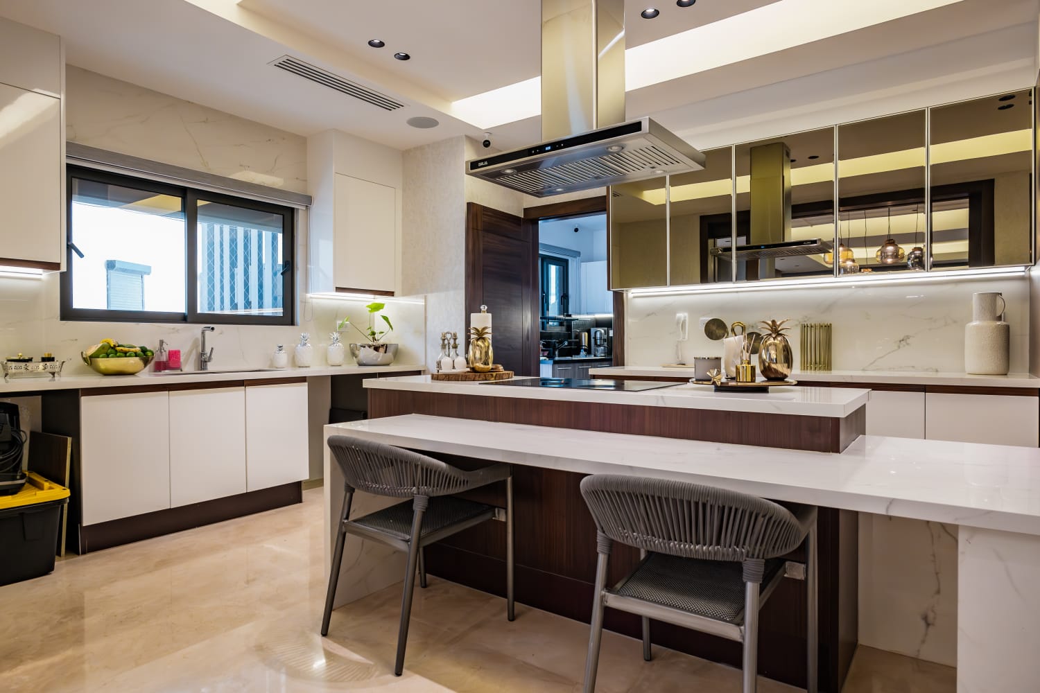 apartamentos - Apartamento Av. Anacaona Piso 18 con 4 parqueos  2