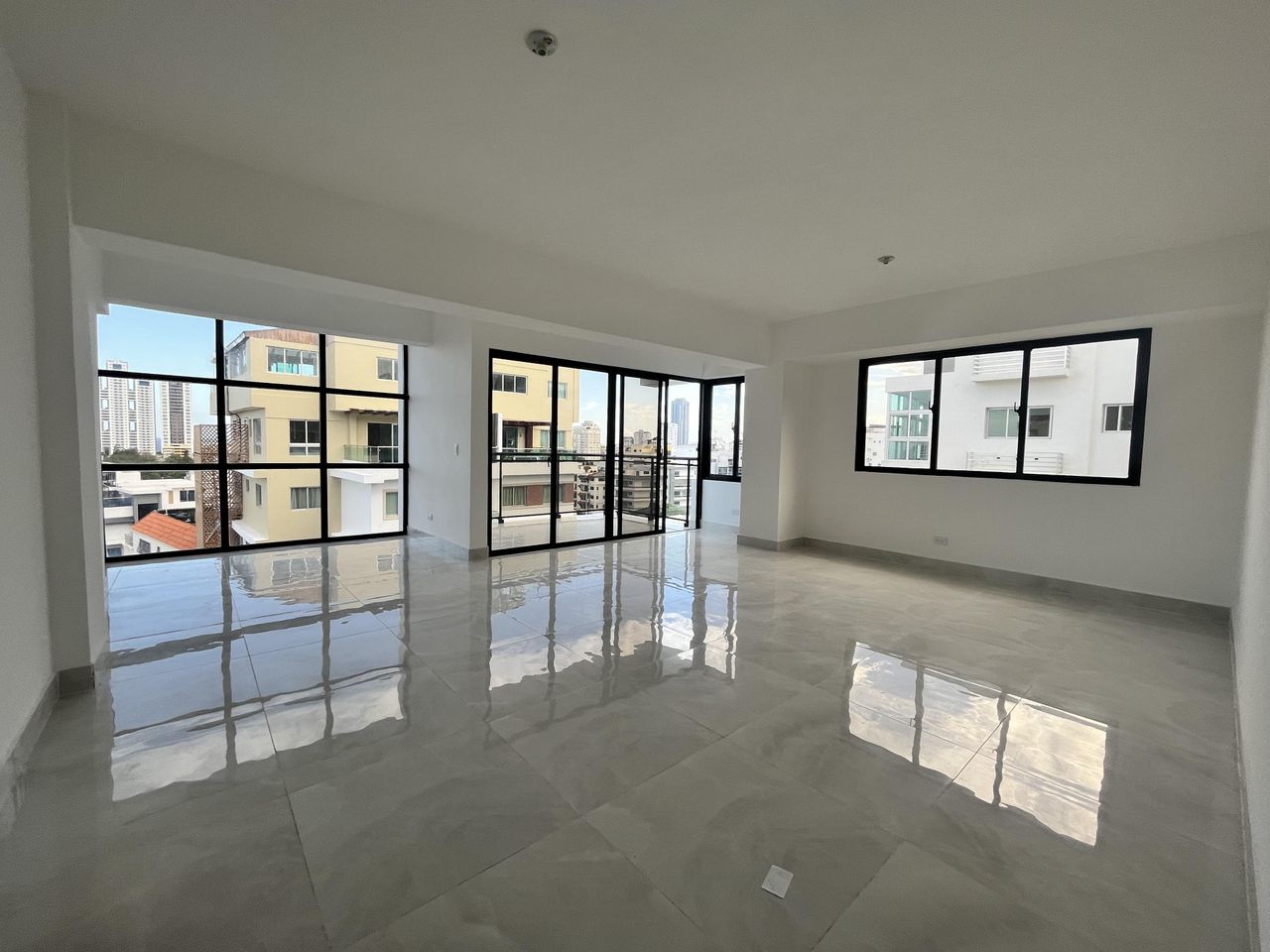 apartamentos - Apartamento en venta en Renacimiento  0