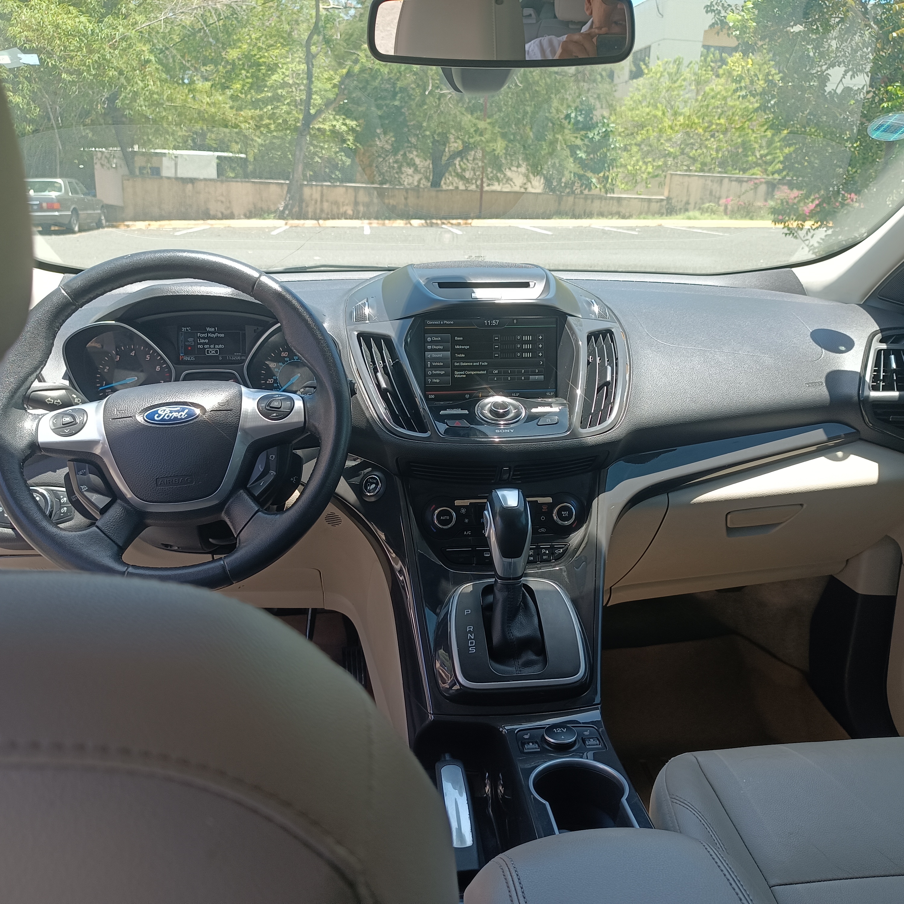 jeepetas y camionetas - 🔥 ¡OPORTUNIDAD! Ford Escape Titanium 2014 5