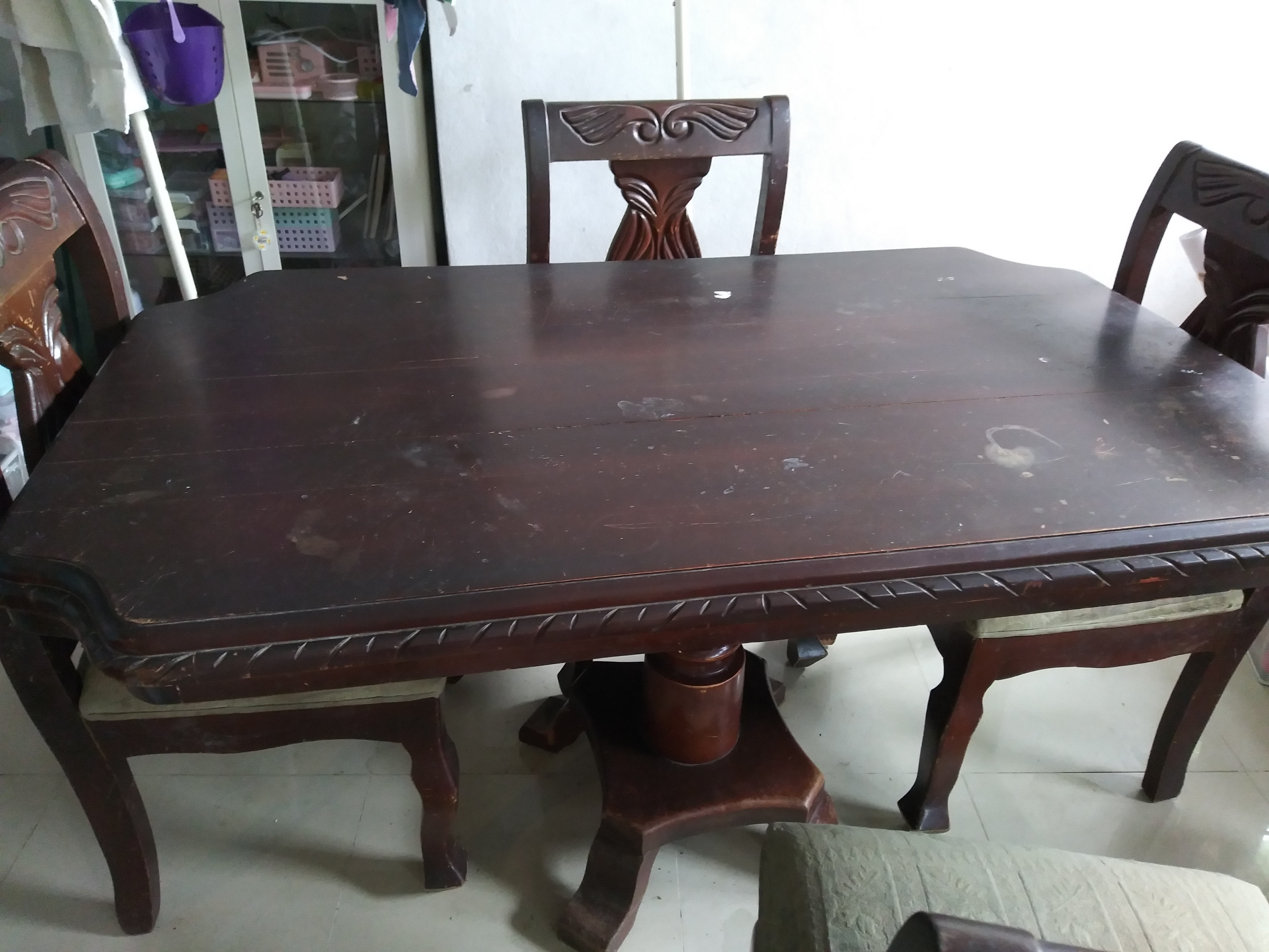 muebles y colchones - Comedor de Caoba de 4 sillas 