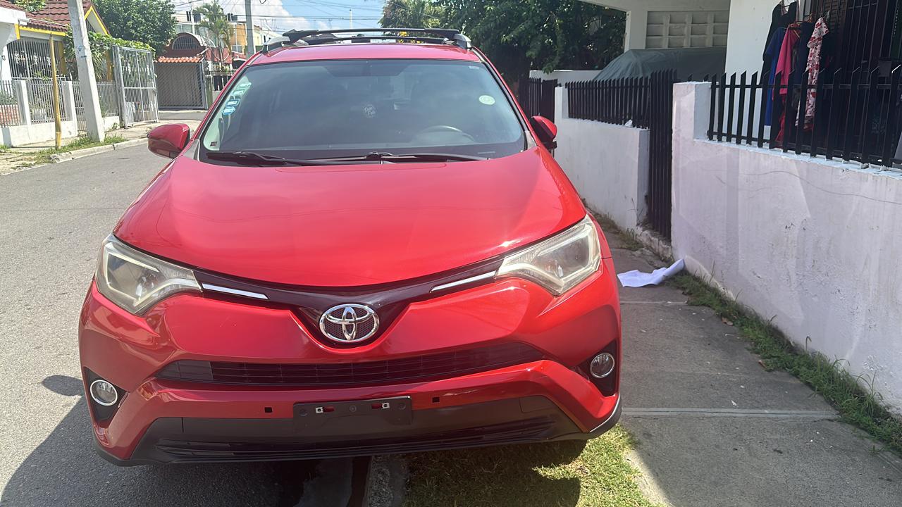 jeepetas y camionetas - Toyota Rav4 2016
