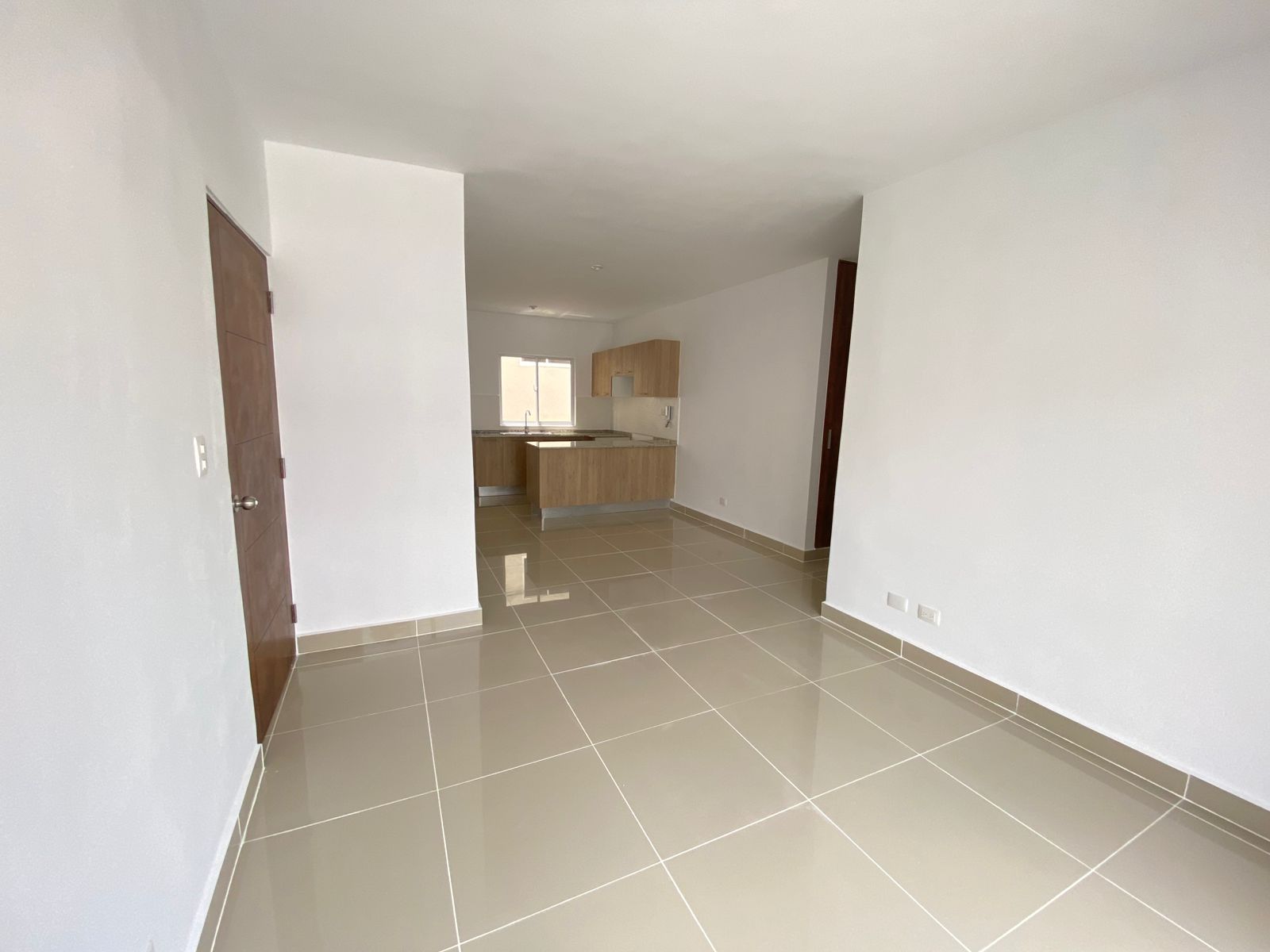 apartamentos - ✅ Apartamento en Alquiler (Nuevo) - Av. Monumental, Santo Domingo, DN. 3