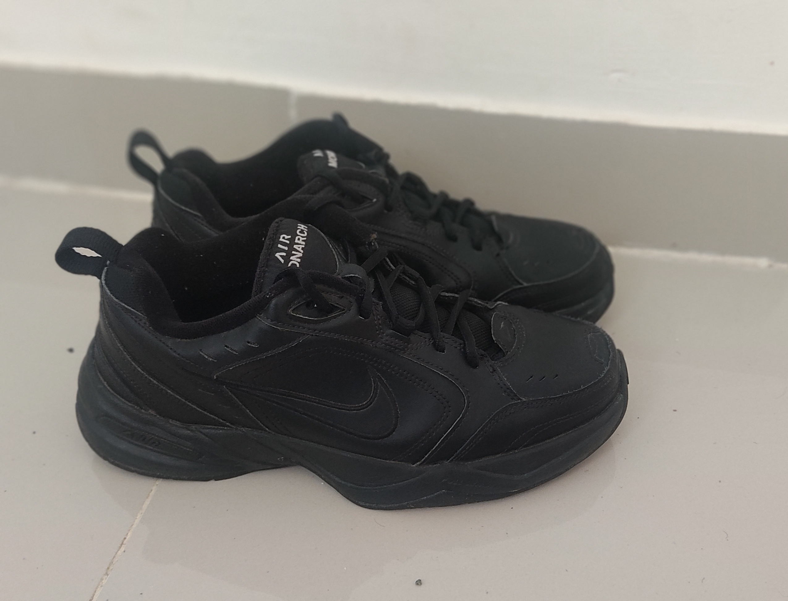 zapatos para hombre - Nike Air Monarch IV  0