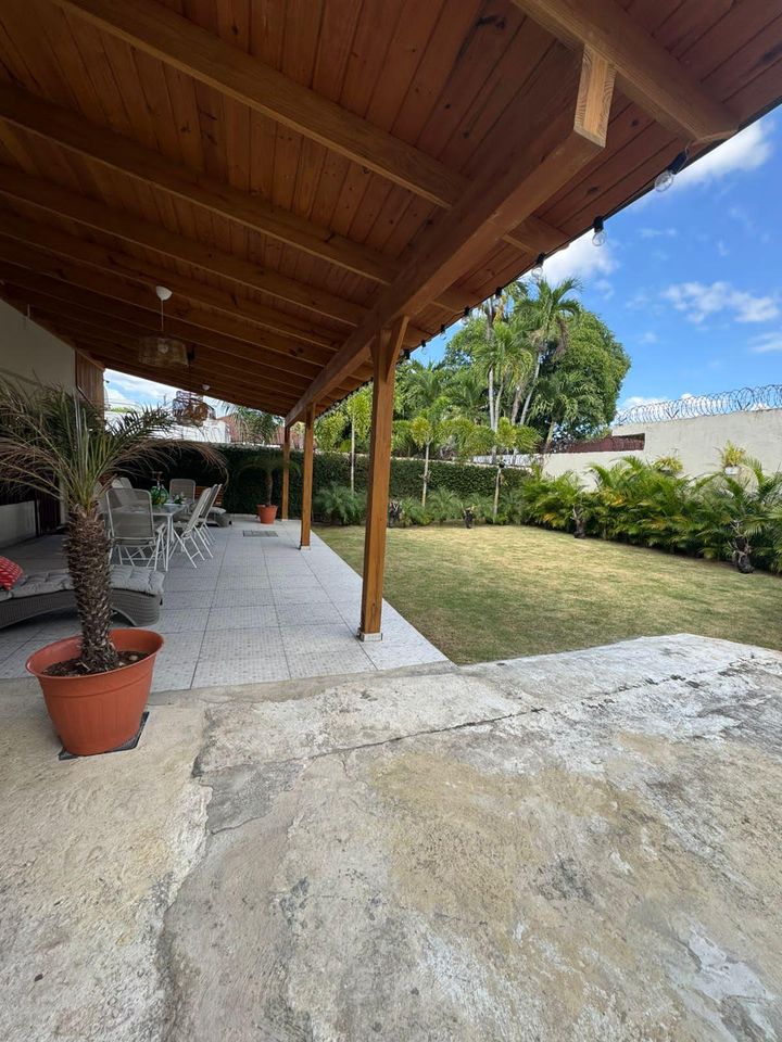 casas - Casa en Alquiler en el Millon amueblada 3