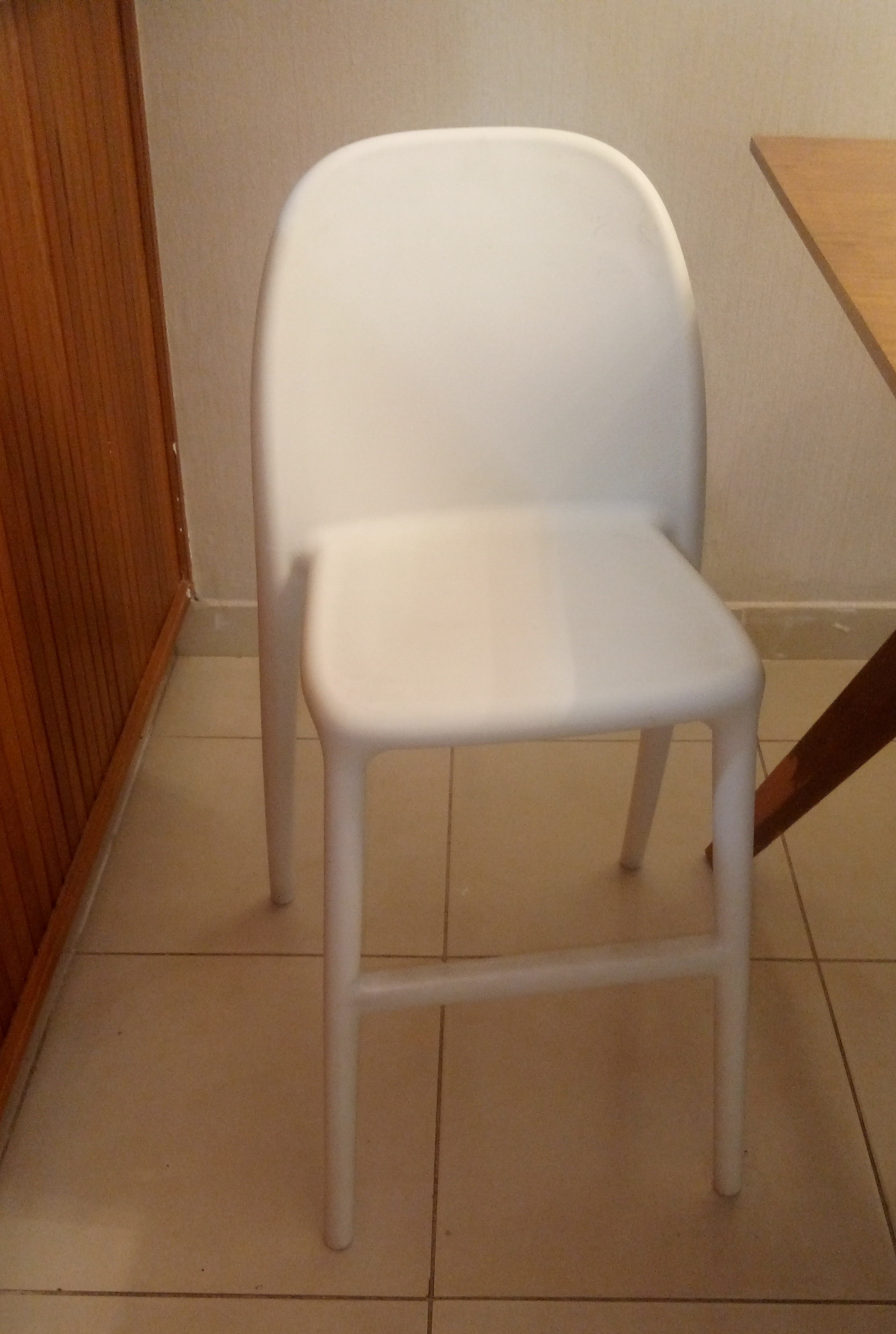 coches y sillas -   Silla moderna Blanca Ligera y resistente, para bebés y Niños . 1