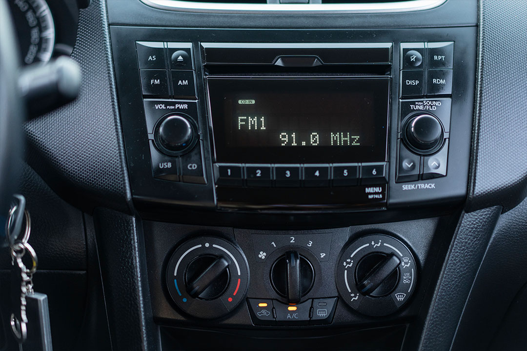 carros - Suzuki Swift 2015 9