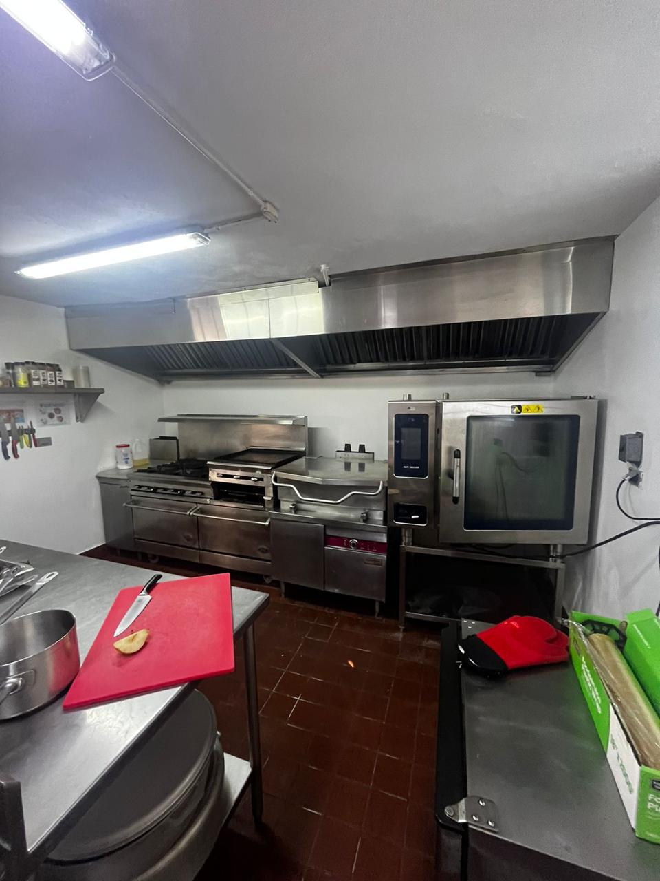 oficinas y locales comerciales - Vendo Casa Cocina Industral 4