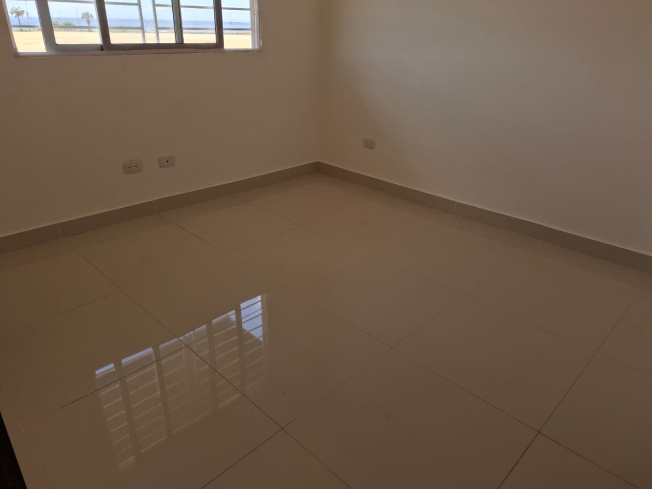 apartamentos - apartamento en alquiler con vista al mar  5