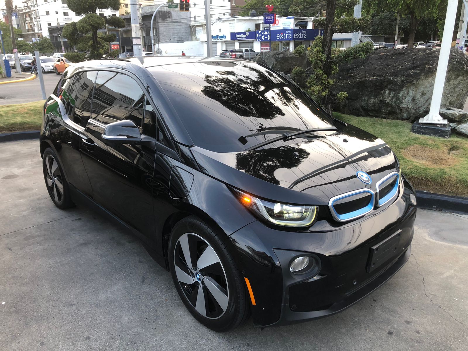 carros - BMW I3 XTENDER 2017  1