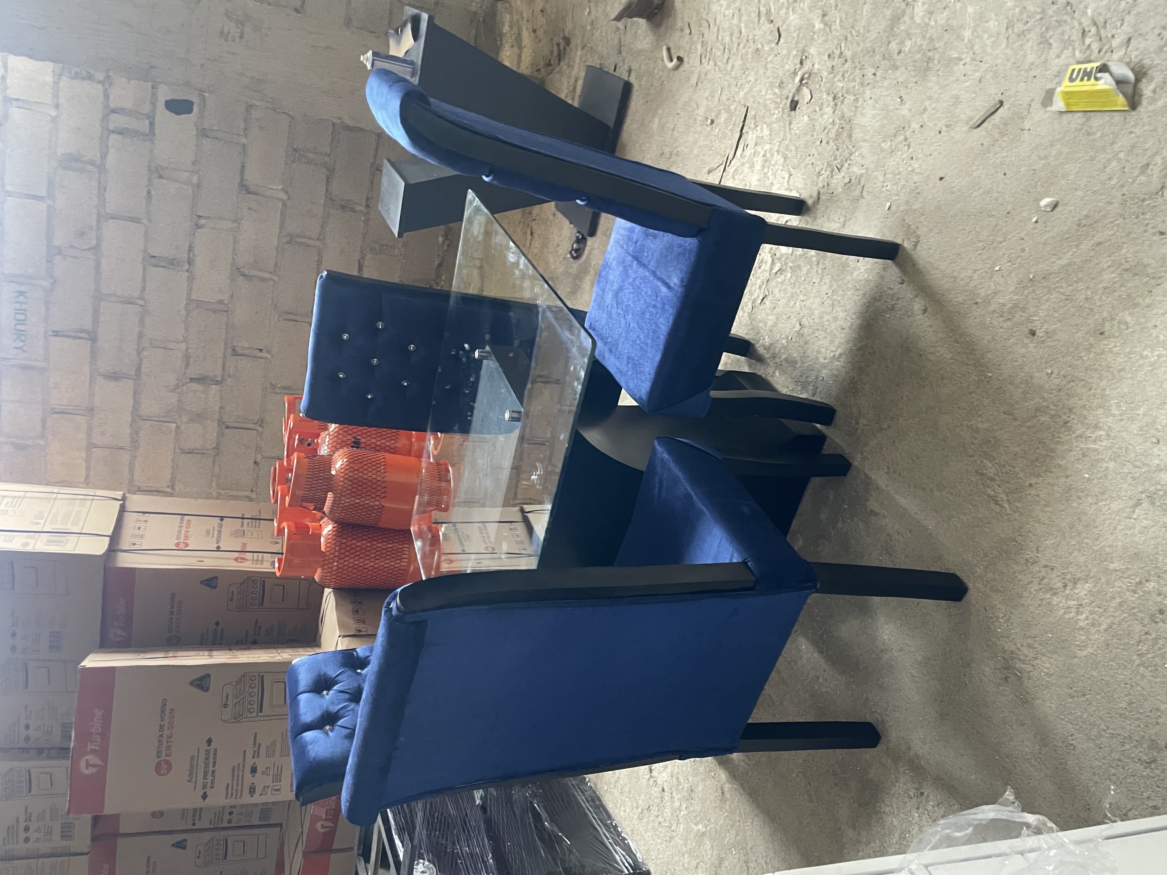 electrodomesticos - Liquidación juego de comedor 4 sillas está nuevo  7