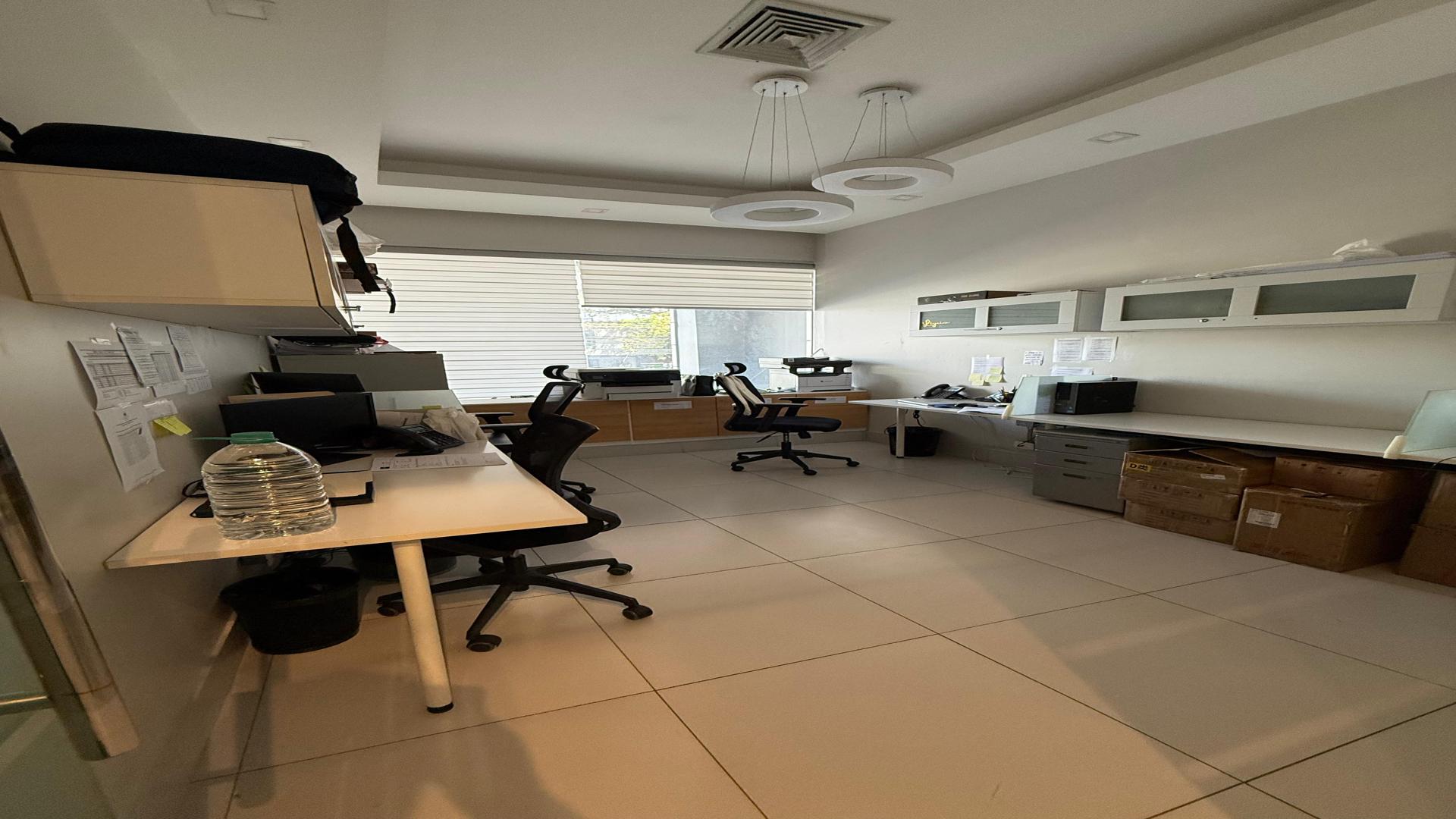 oficinas y locales comerciales - Piantini Centro Alquiler Local 5