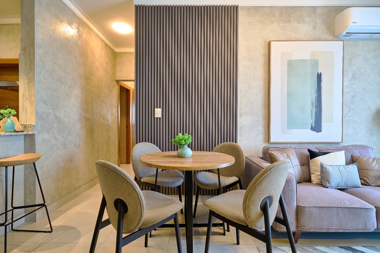 apartamentos - Alquiler de Apartamento Amueblado en Serralles  2