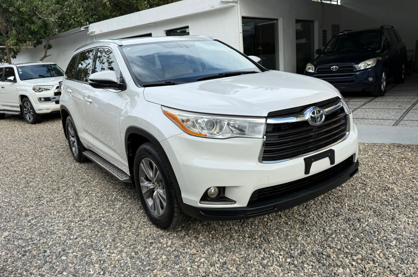 jeepetas y camionetas - Toyota higlander xle 2014 0