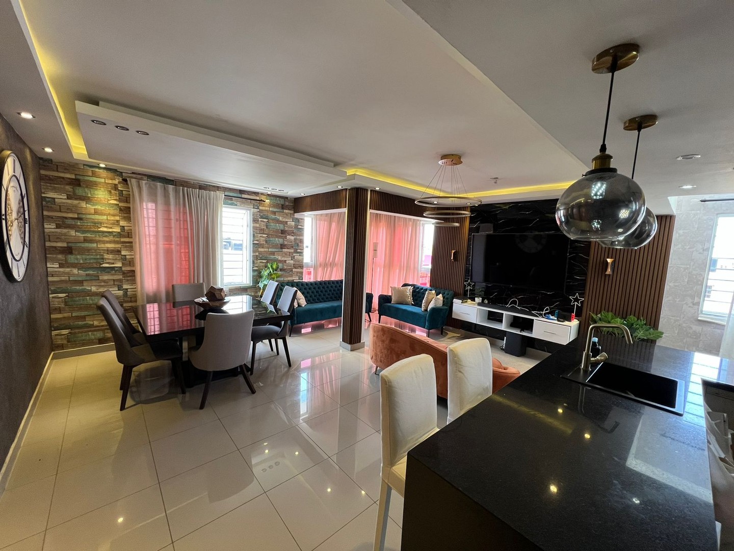 apartamentos - SAN ISIDRO RESIDENCIAL FERNÁNDEZ ORIENTAL APARTAMENTO 4TO NIVEL TECHO  PRIVADO 2