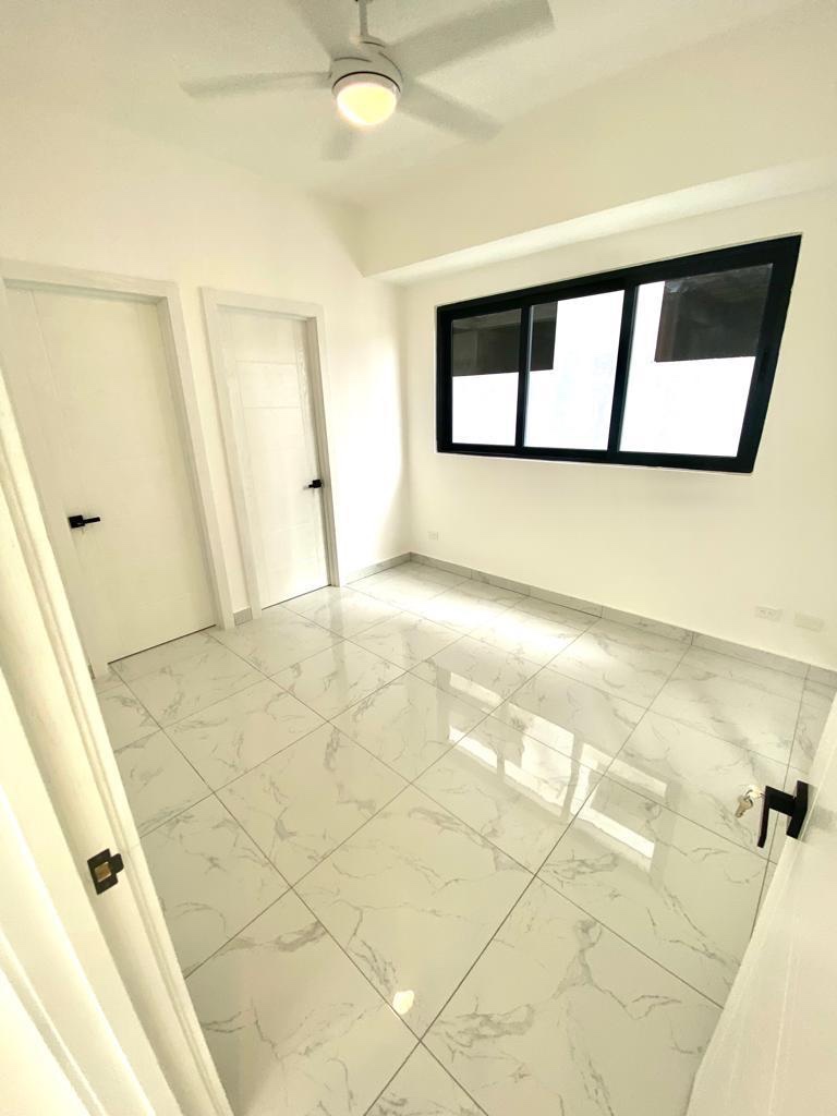apartamentos - Apto Evaristo morales vacío 2hab 2