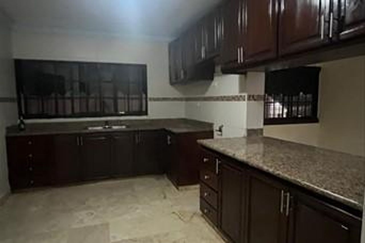 apartamentos - Apartamento en alquiler, Cacicazgo  5