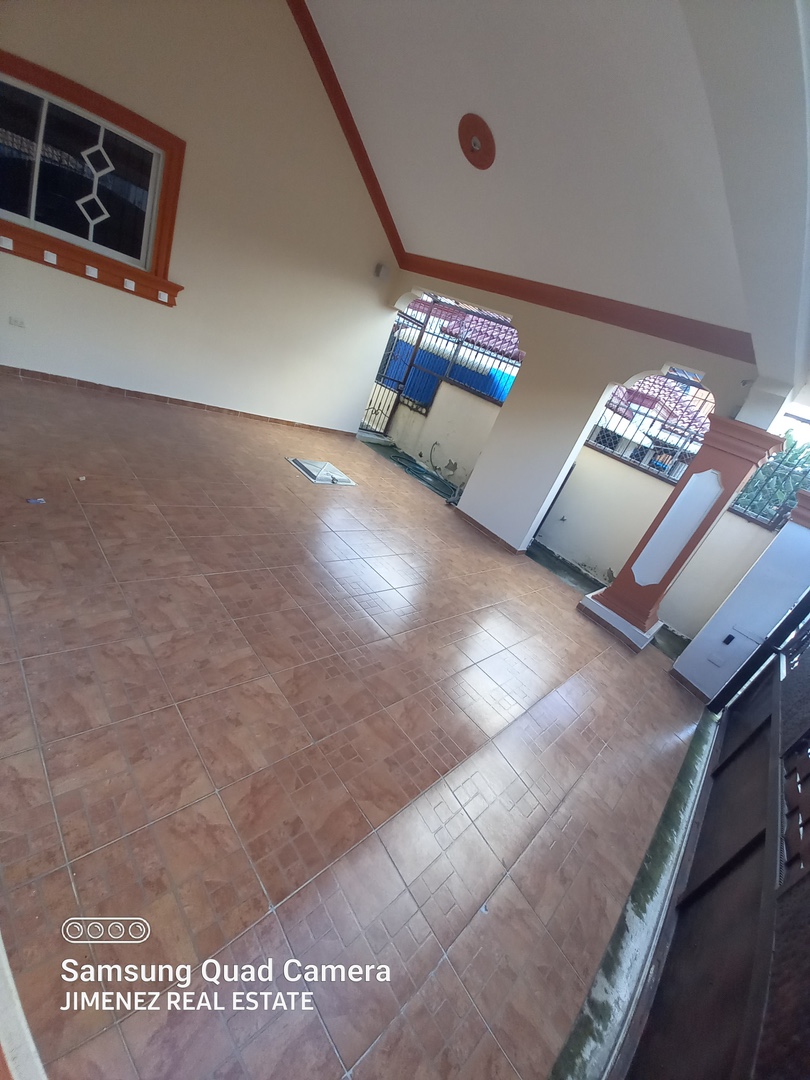 casas - CASA EN VENTA  EN LOS PRADO DE JACAGUA  1