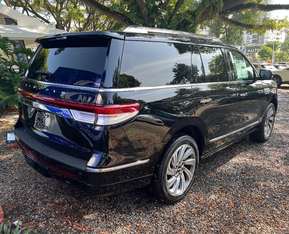 jeepetas y camionetas - Lincoln Navigator Reserve, va con tu personalidad! 2