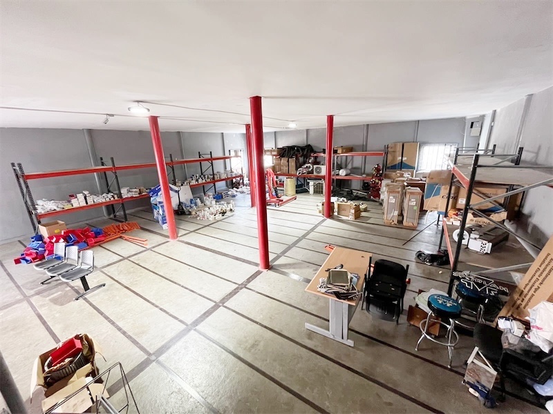 oficinas y locales comerciales - Local tres niveles 2