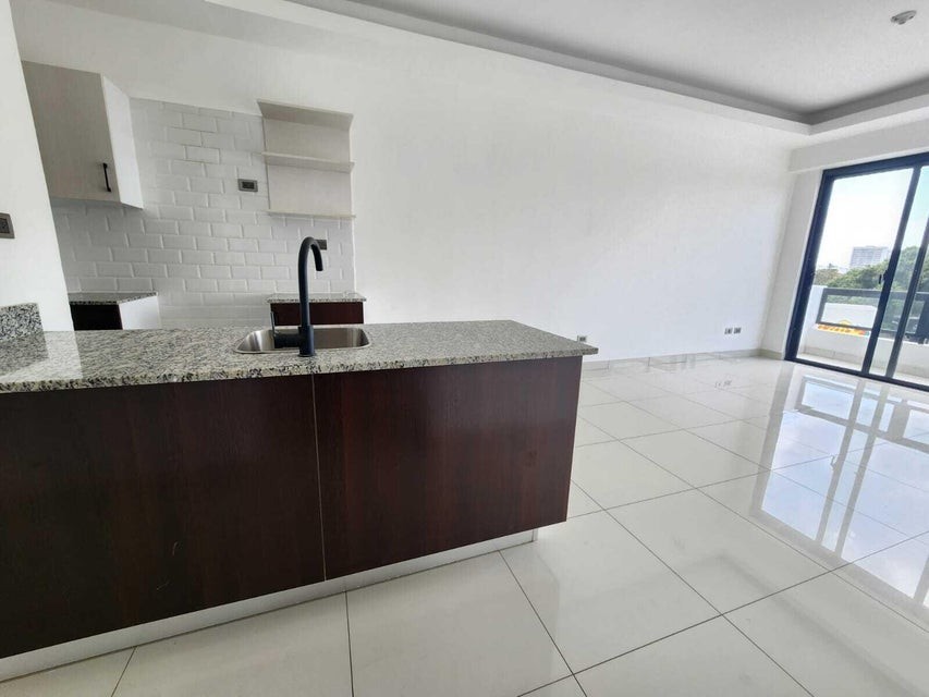 apartamentos - Apartamento en alquiler #24-1069 Aire acondicionado, 2 habitaciones, ascensor. 0