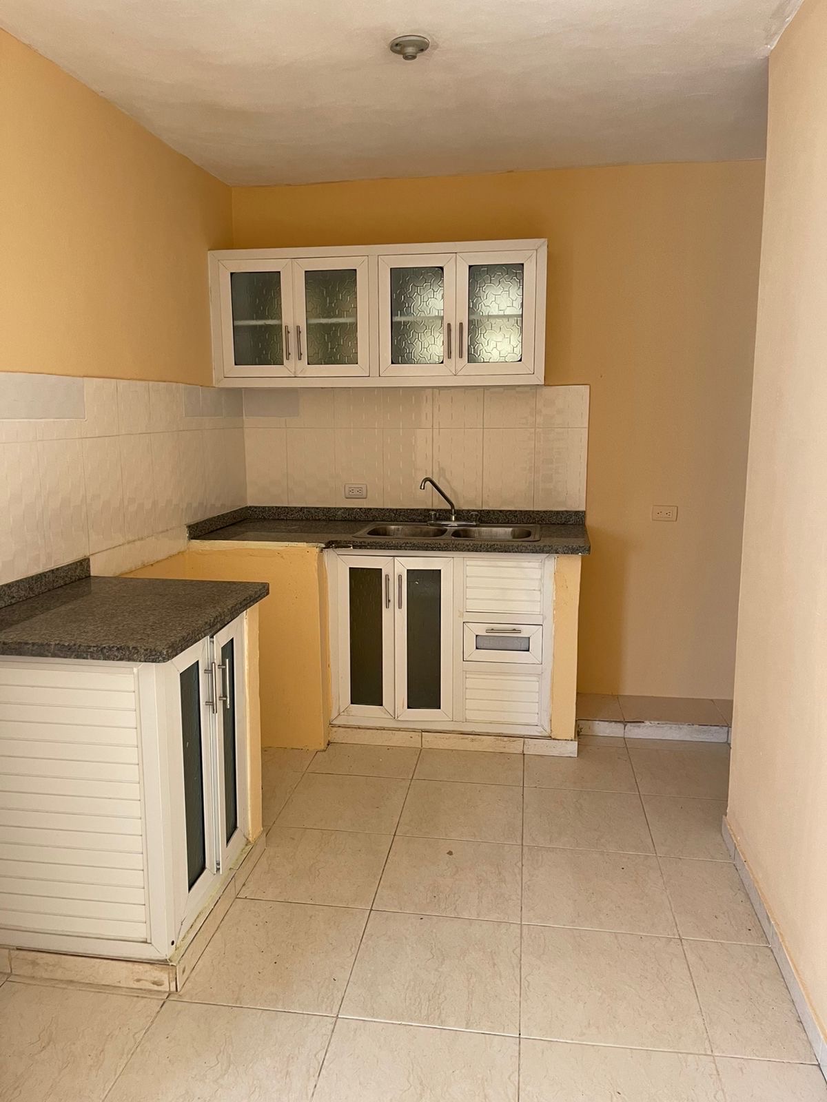 apartamentos - se alquila apartamento en buena vista 1  0