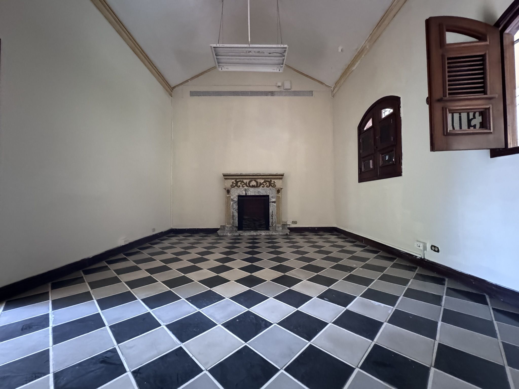 casas - Casa En Gazcue ideal para uso Comercial o Oficina 6