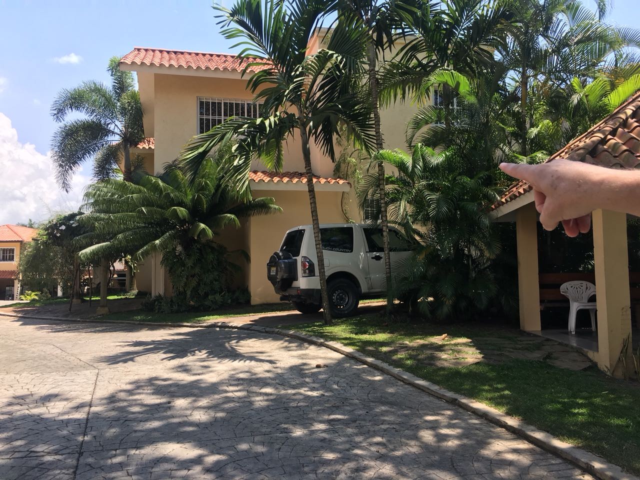 casas - Se vende hermosa casa en Arroyo Hondo II 0