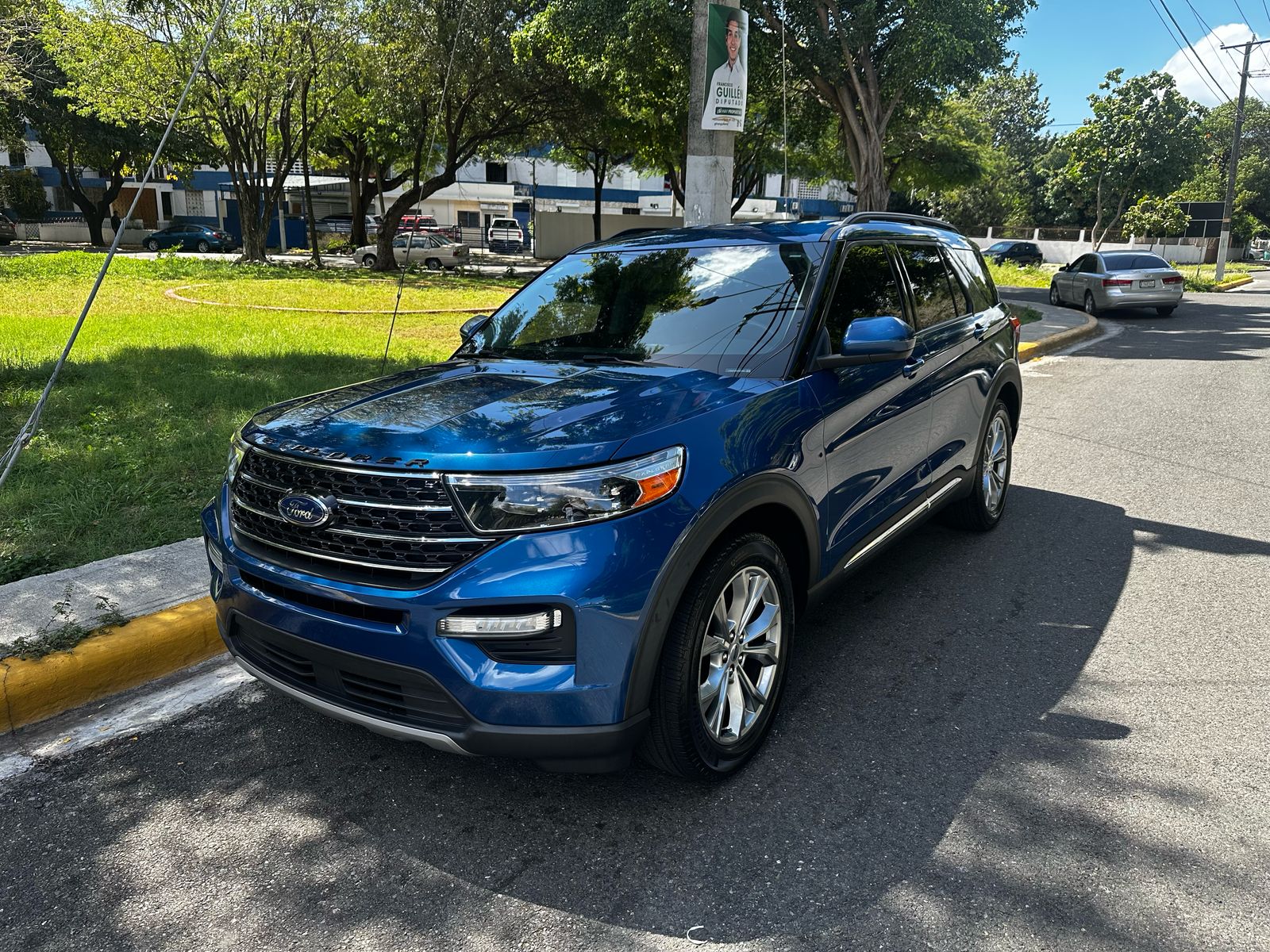 jeepetas y camionetas - Ford Explorer 2020 xlt 4
