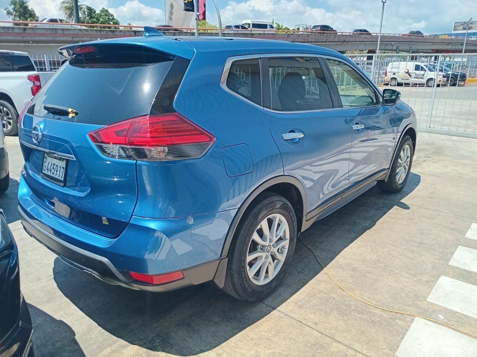 jeepetas y camionetas - Nissan X-Trail 2019 3