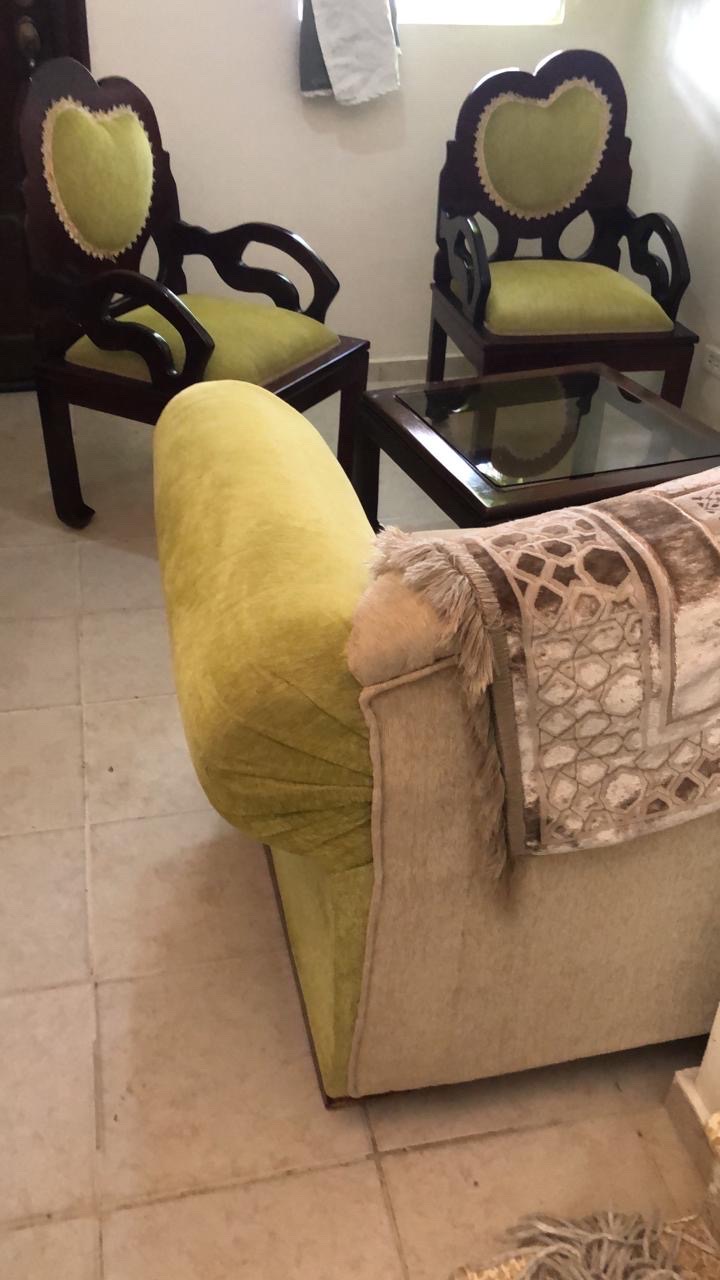 muebles y colchones - 🔥 Juego de Mesa en Caoba – Elegancia y Estilo 2